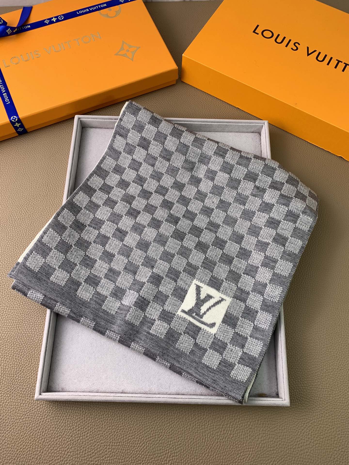 TOP Louis Vuitton LV Men's Scarf 30*180cm-3 Colors