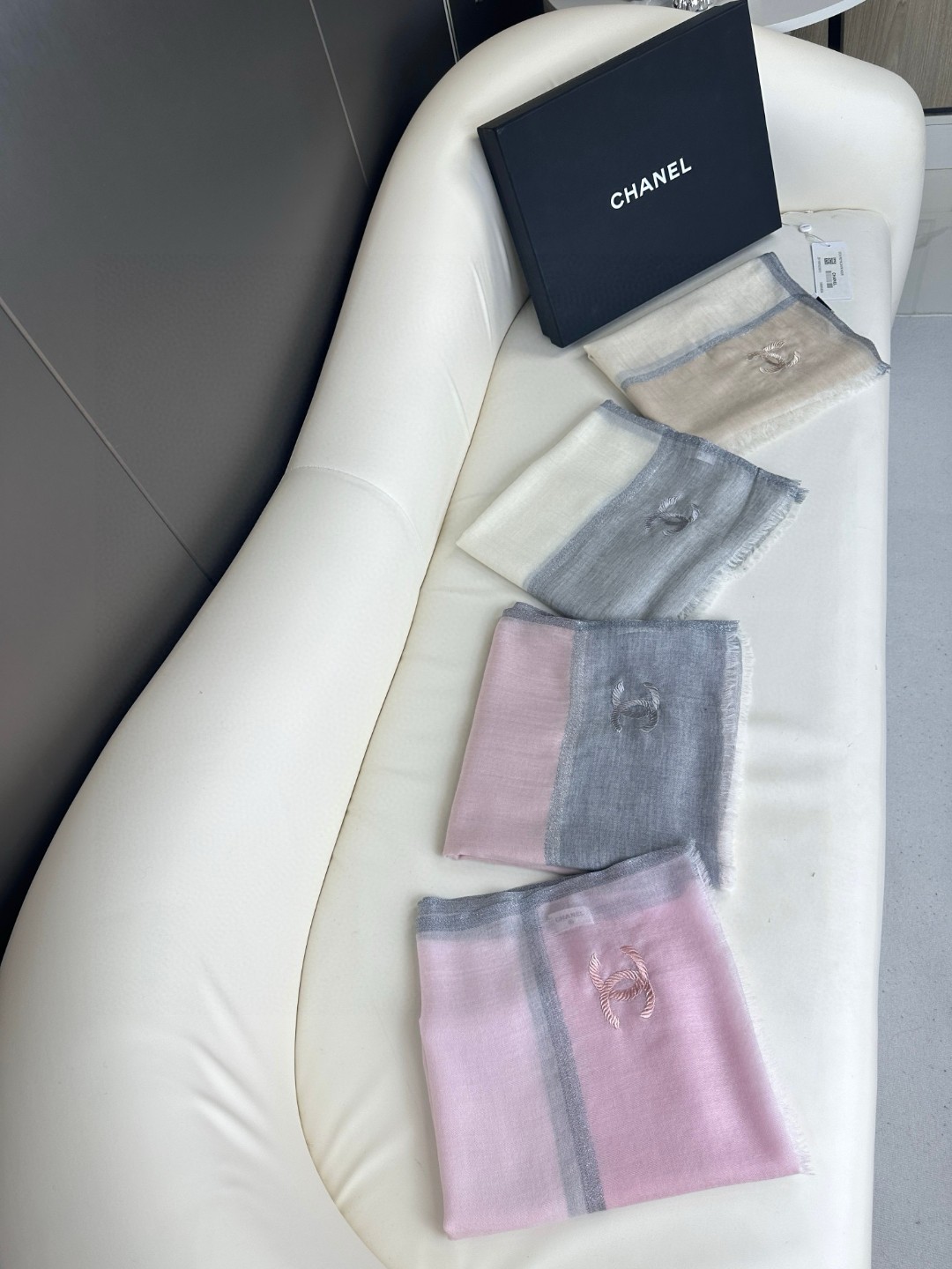 TOP CHANEL Classic Scarf 100X200 cm - 4 Color