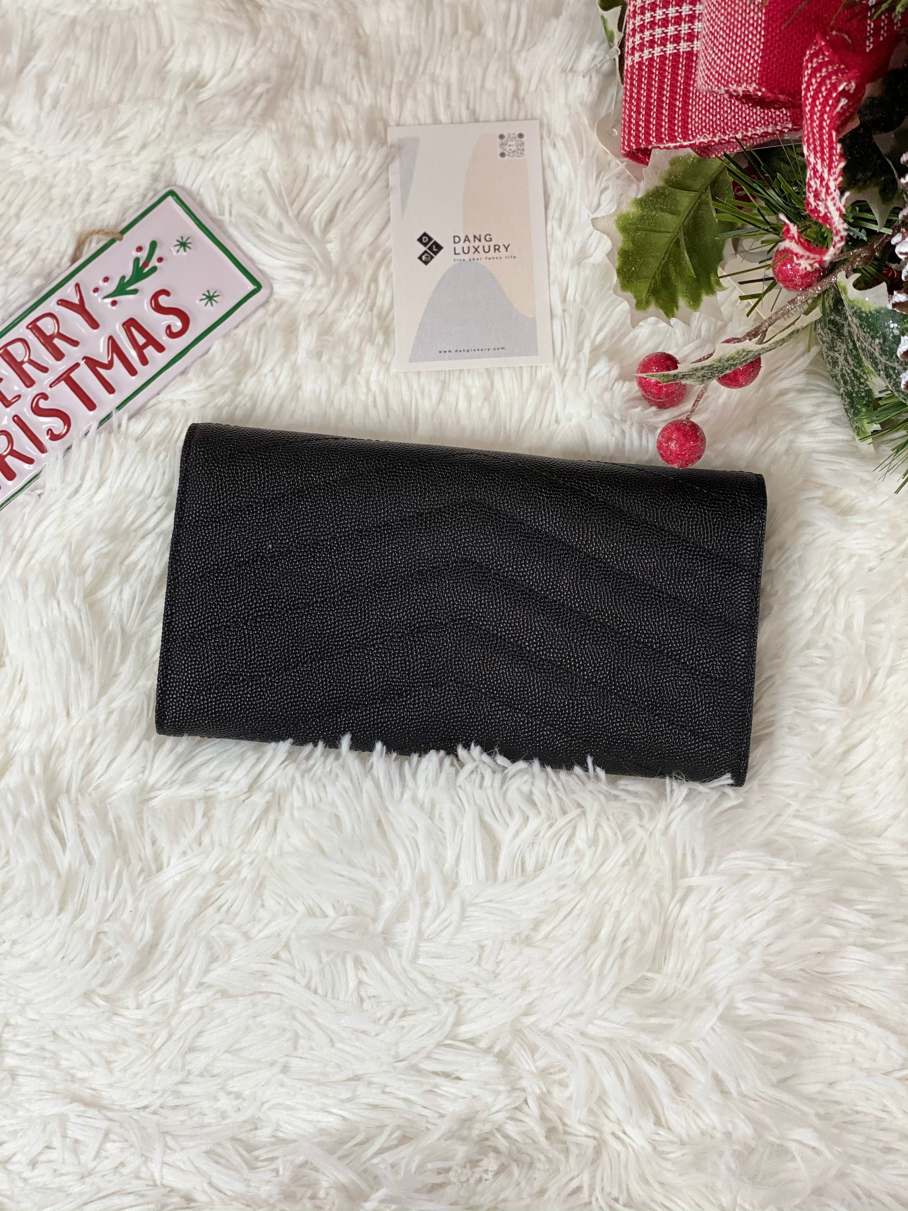 TOP Yves Saint Laurent YSL Black YSL Chevron Quilted Grained Leather Metalsse Wallet - ALL BLACK