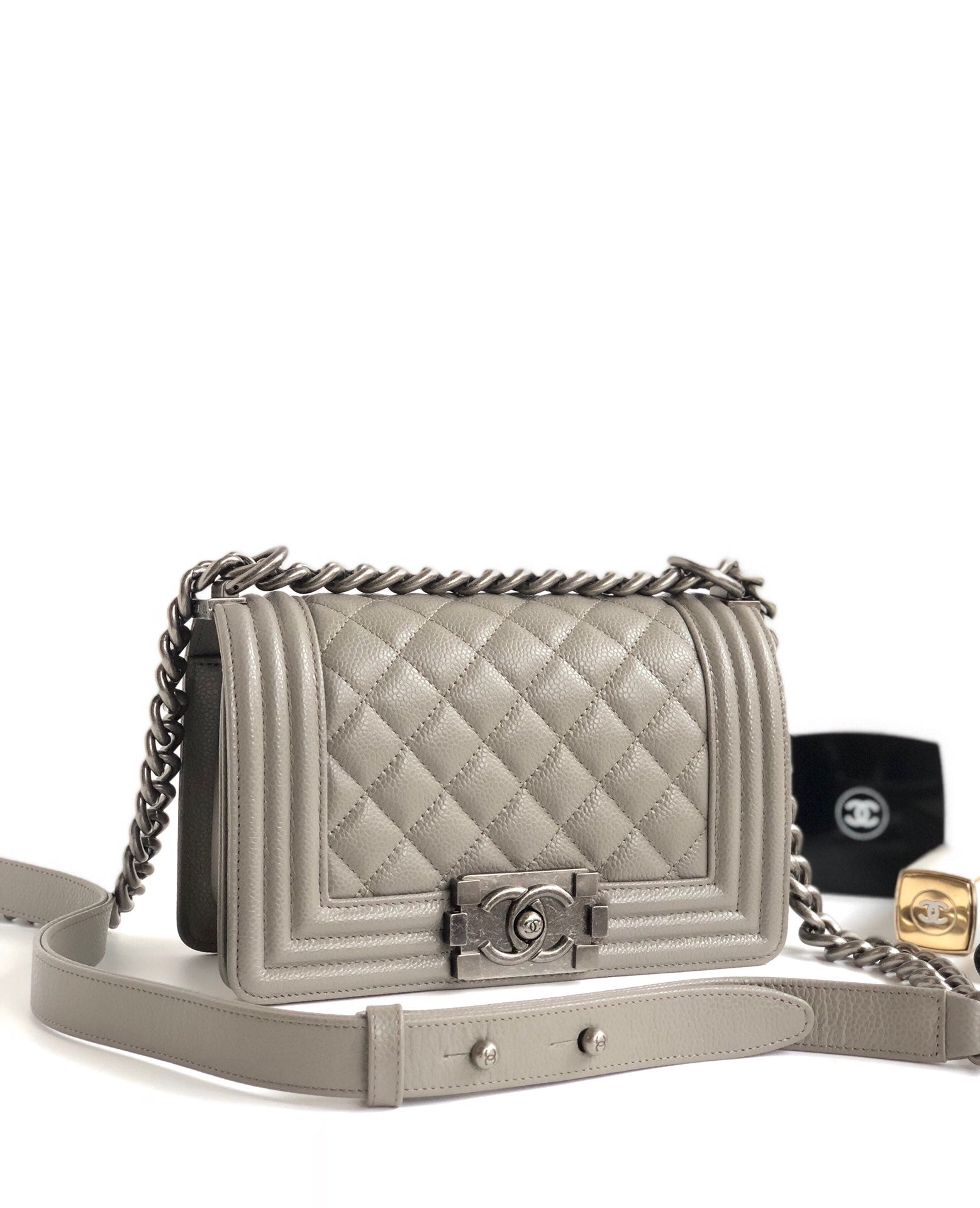 TOP CHANEL Le Boy Bag Small 20cm - Grey