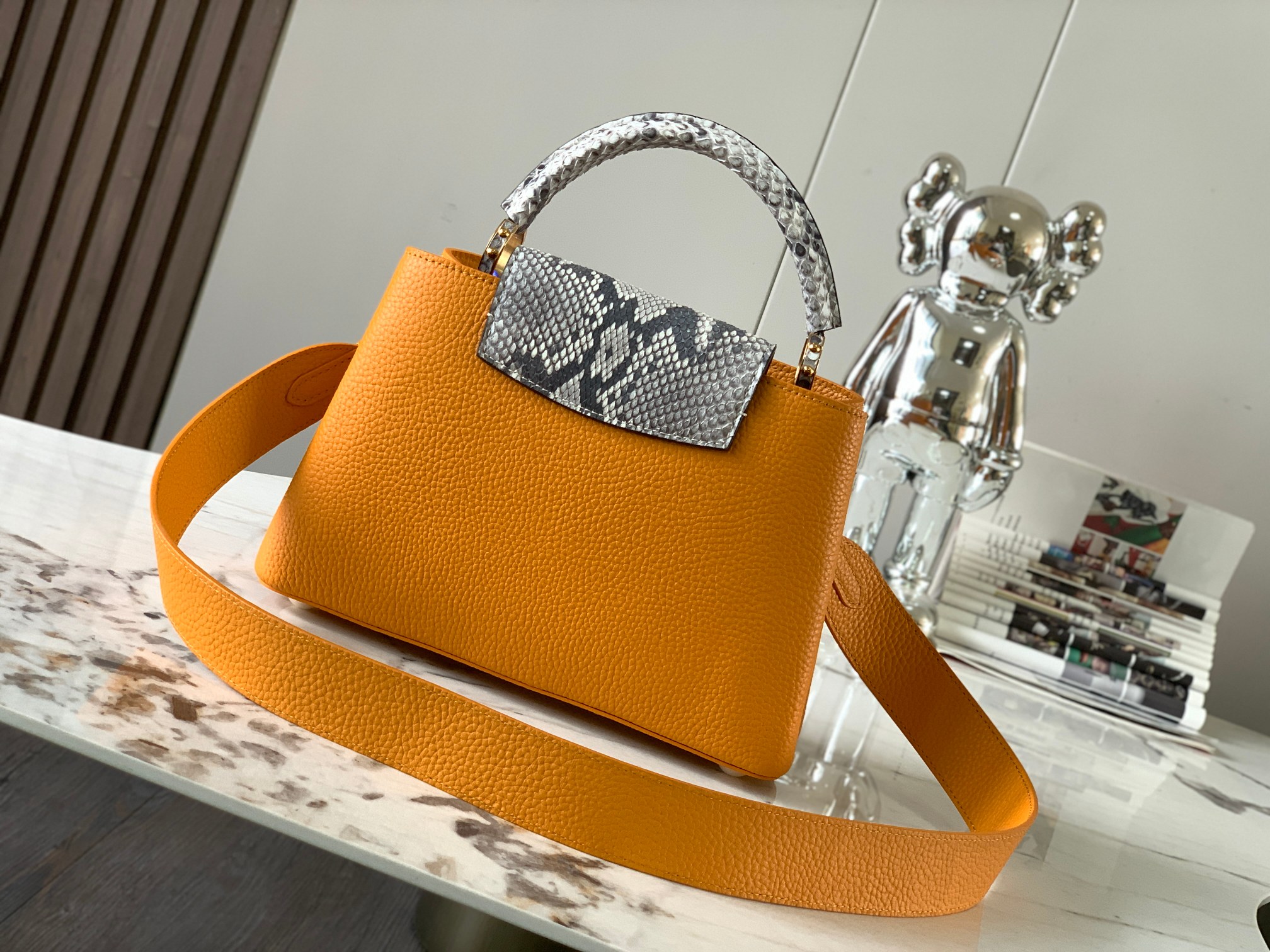 TOP Louis Vuitton LV Capucines Python Gold Buckle Bag - Yellow