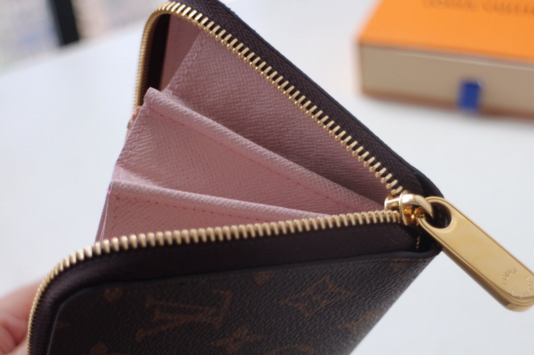 TOP Louis Vuitton LV LV Zippy Wallet Monogram - Pink