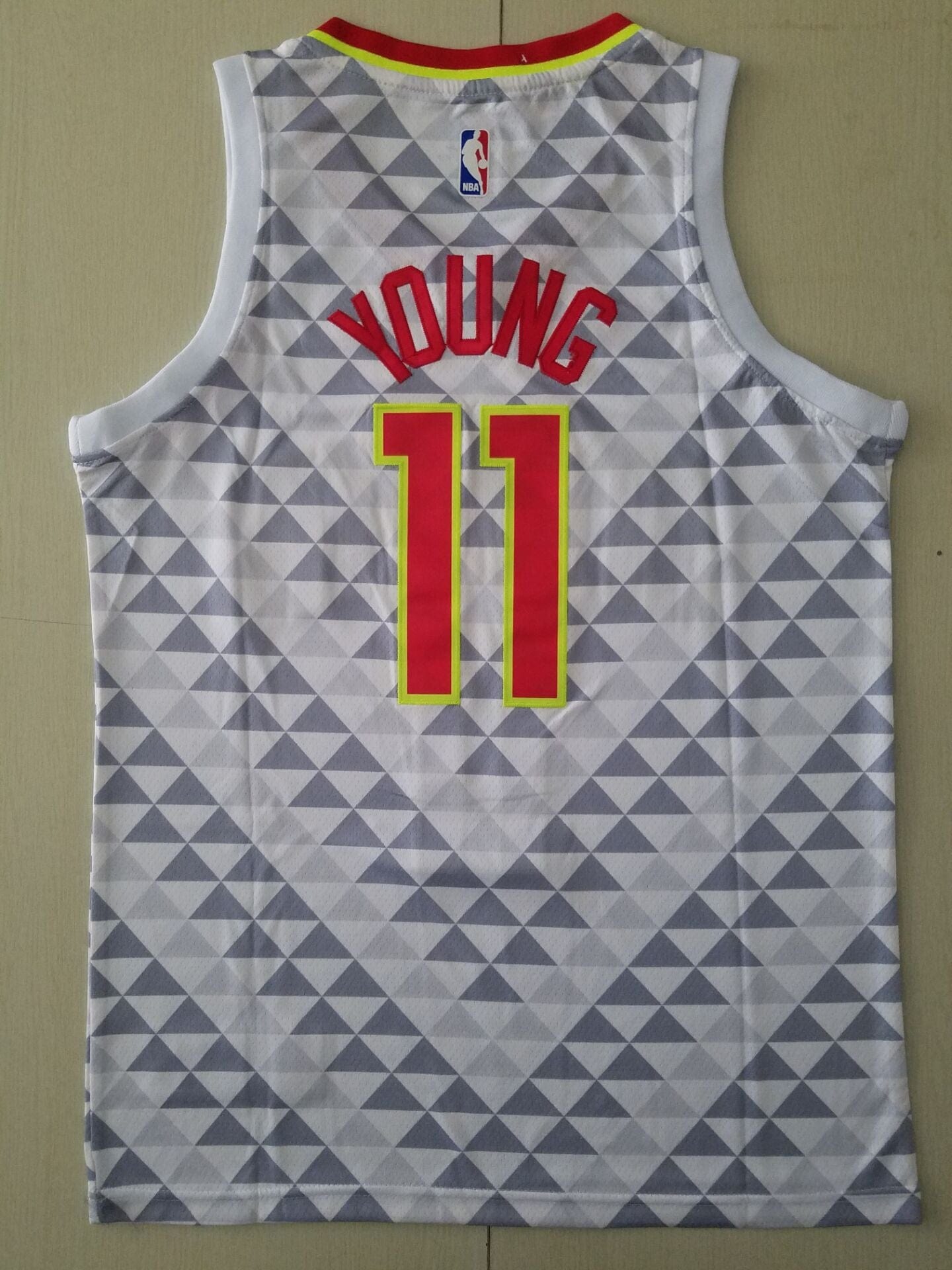 Men's Atlanta Hawks Trae Young #11 White Swingman Player Jersey