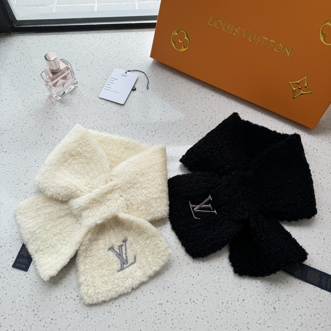 TOP Louis Vuitton LV Scarf 117*20cm - 2 Colors