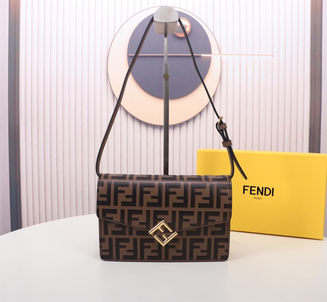 TOP FENDI Fend FF Crossbody Bag 13.5 X 5 X 21 CM - Brown