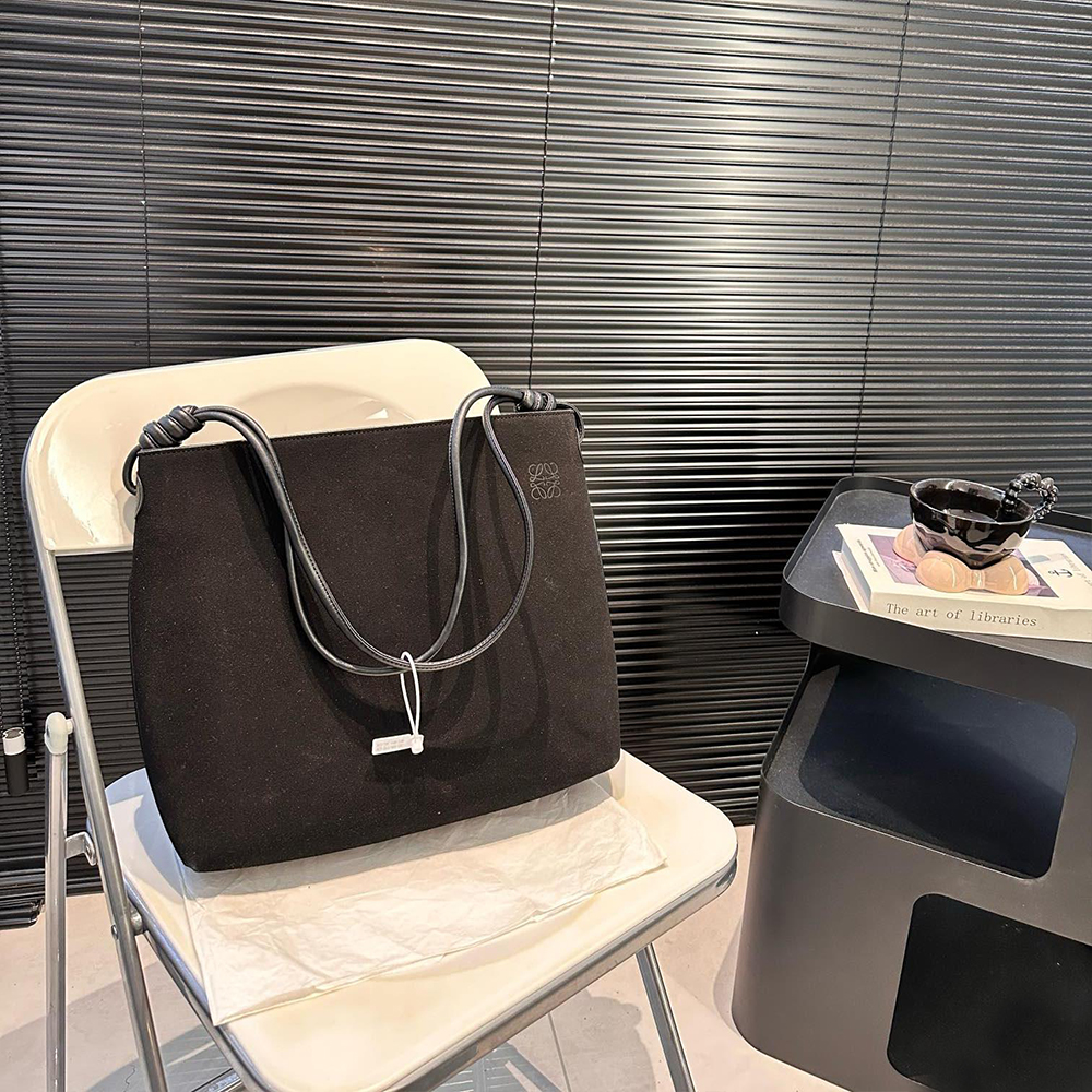 LOEWE Suede Tote Bag (Replica)