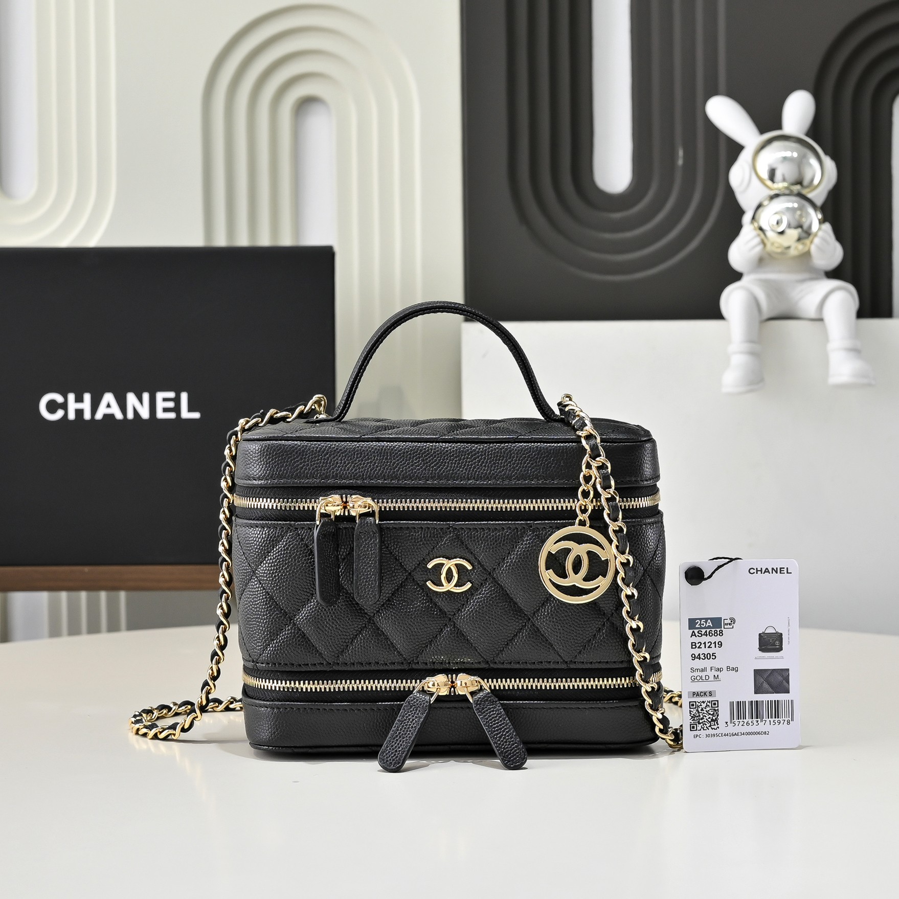 TOP CHANEL Double-layer Design Vanity Case 18-13-9cm - Black