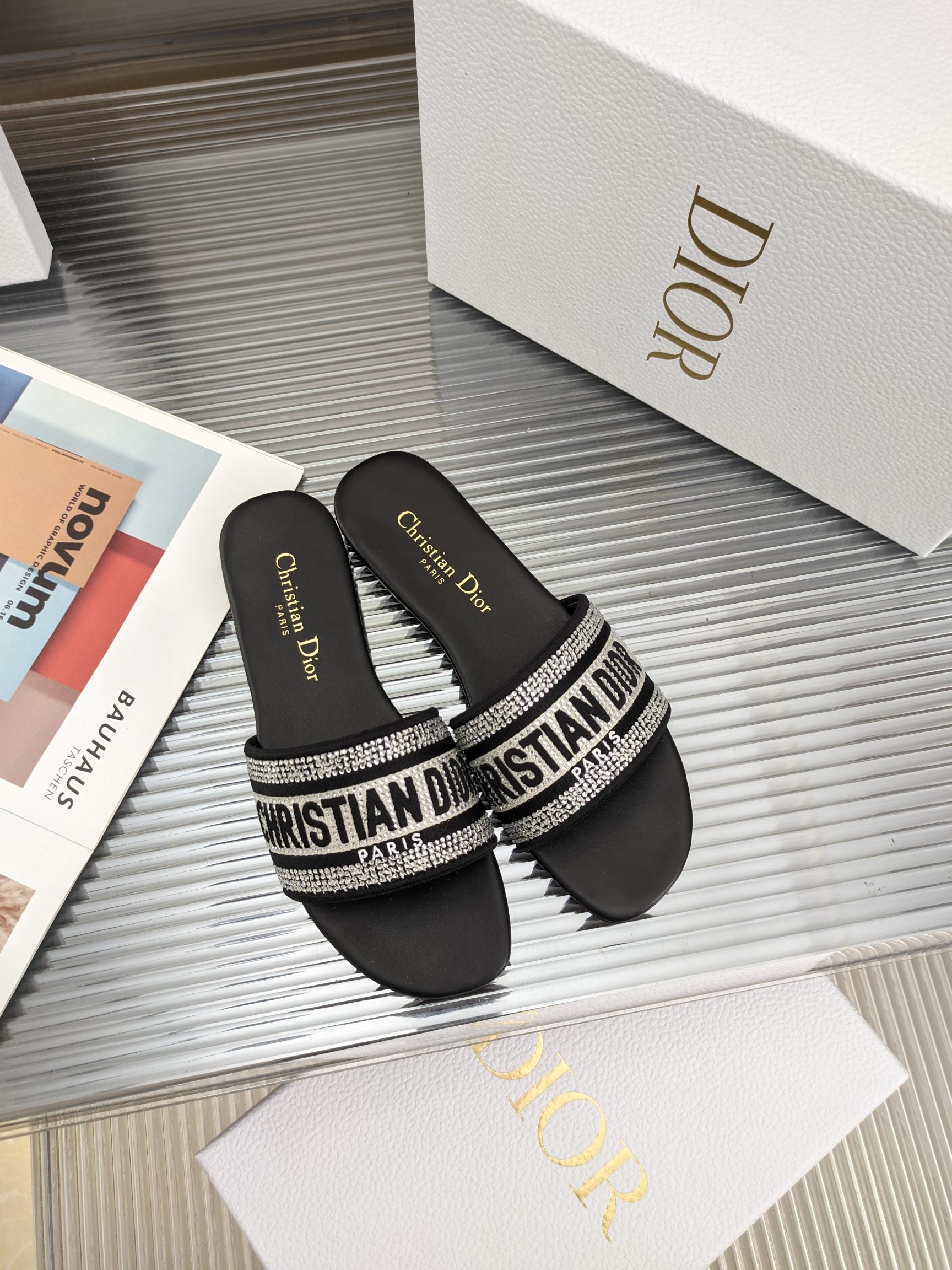TOP Christian Dior Dway Jewel Slides - Black