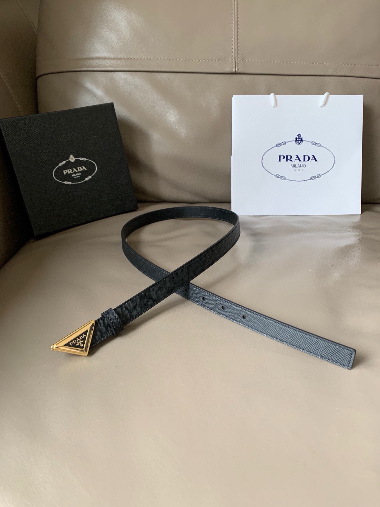 TOP PRADA Belt with Metal Logo - 2CM
