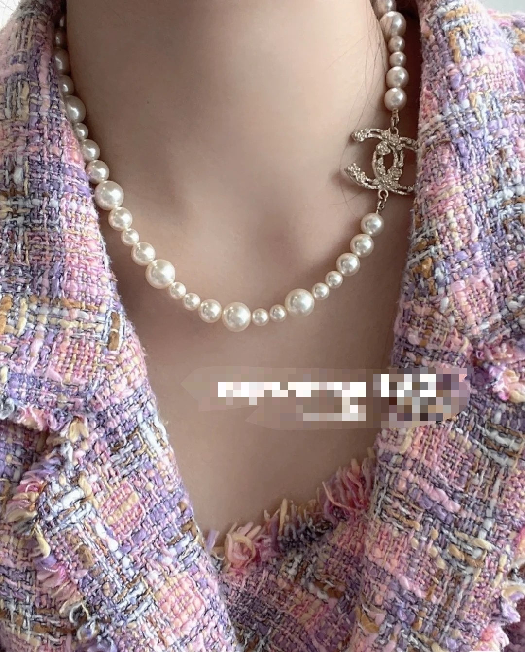 TOP CHANEL Pearl Choker and Vintage Logo Necklace