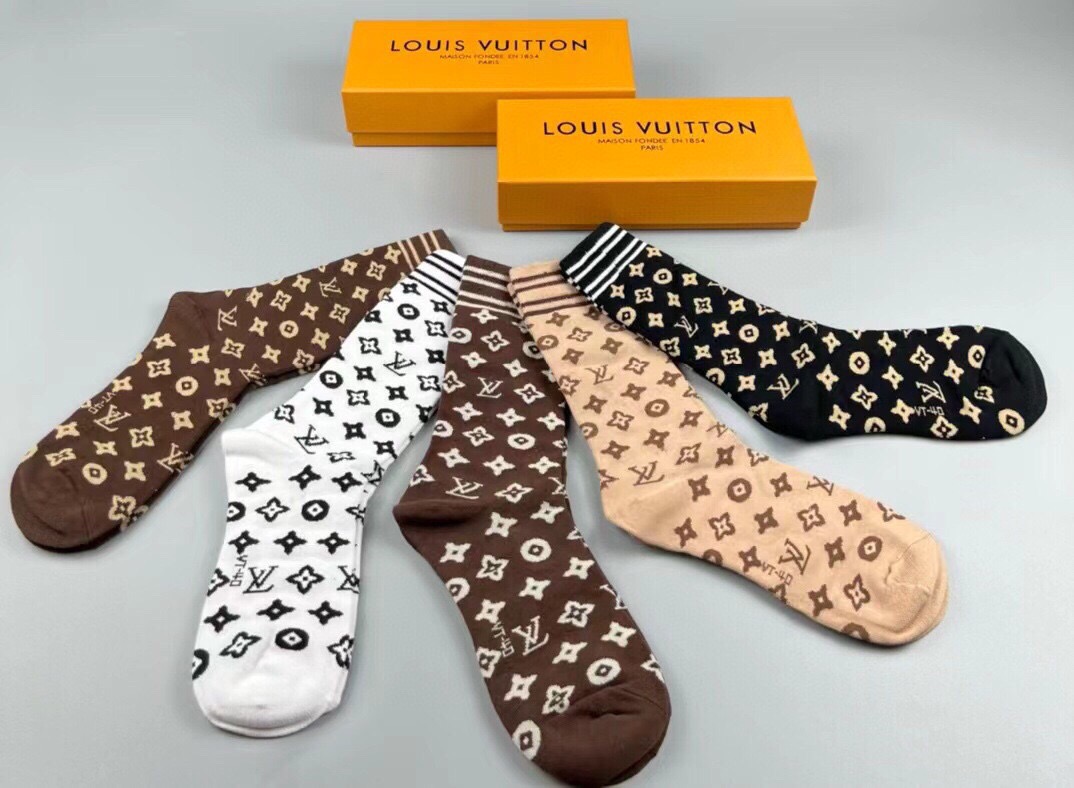 TOP Louis Vuitton LV Socks - 5 Pieces as a Set