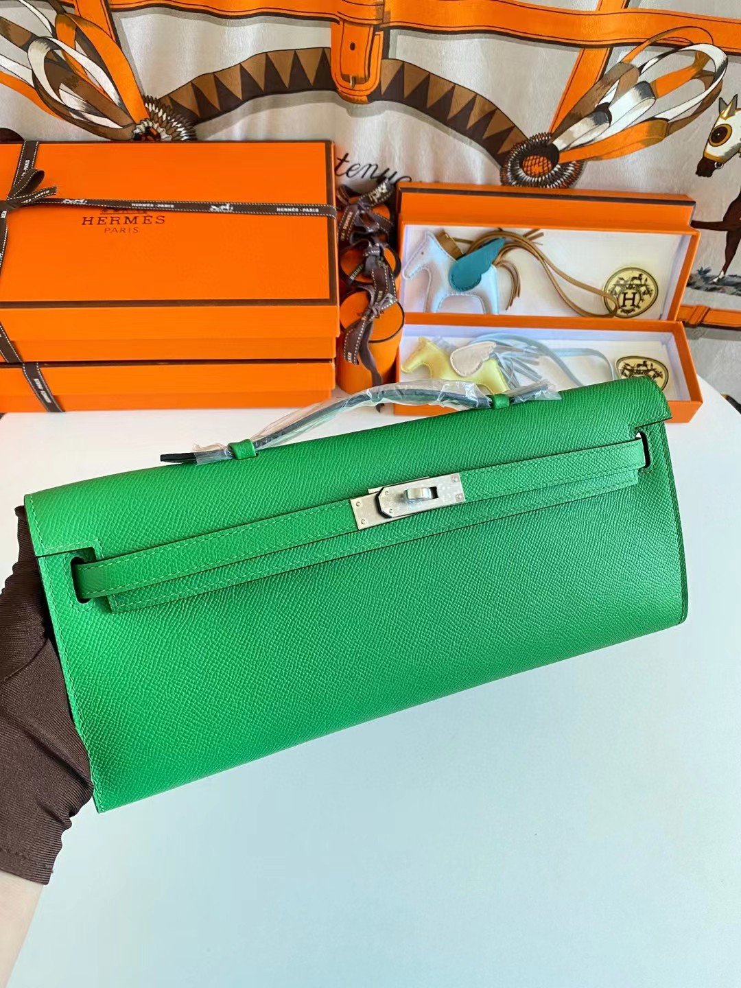 TOP HERMES Kelly Cut Elan 31 Clutch - Green & SHW