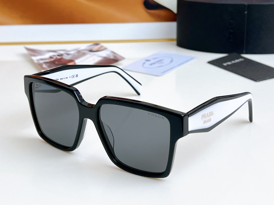 TOP PRADA Sunglasses - White
