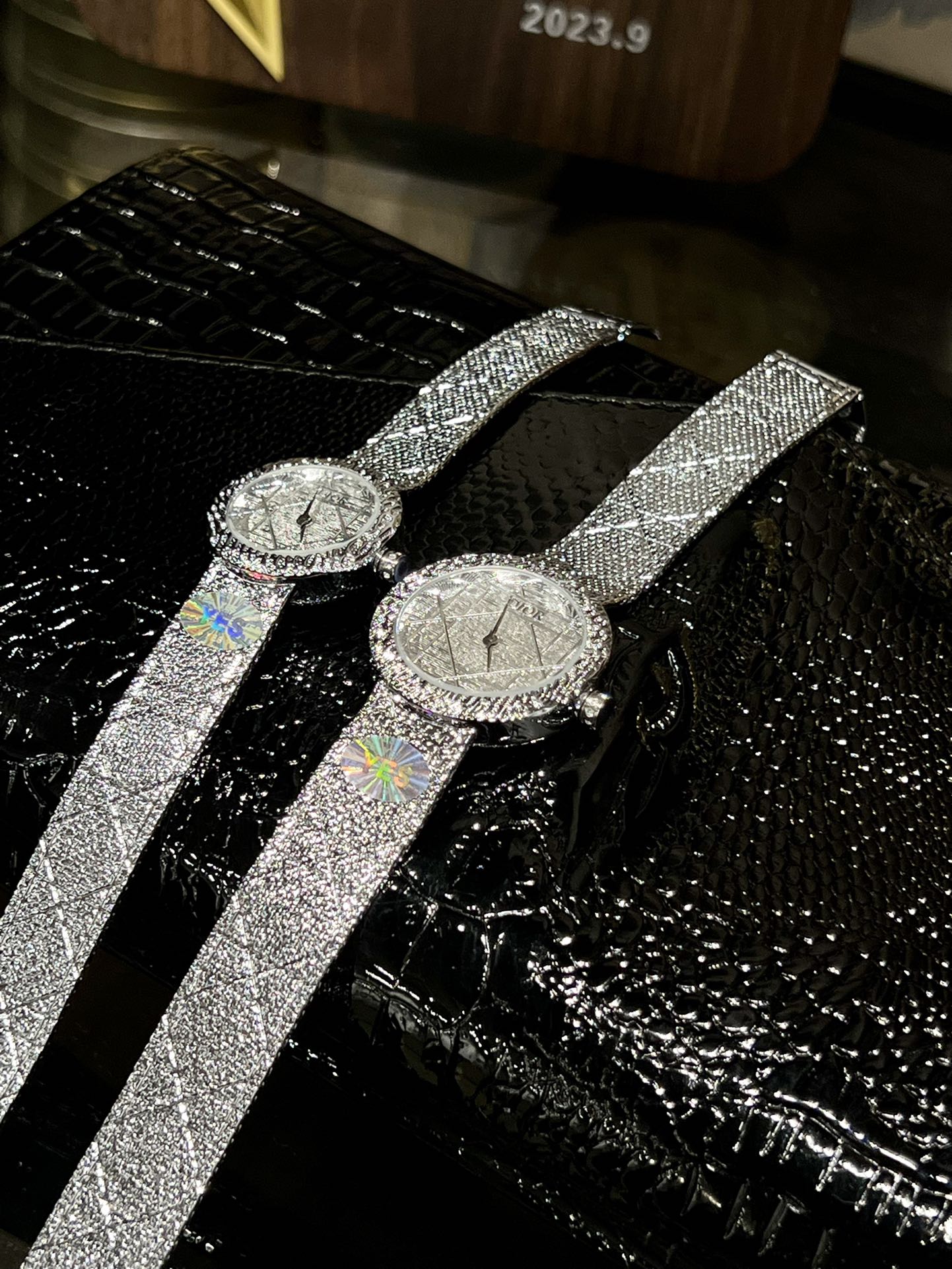 TOP Christian Dior LA D MY DIOR Series Watch - Gold And White