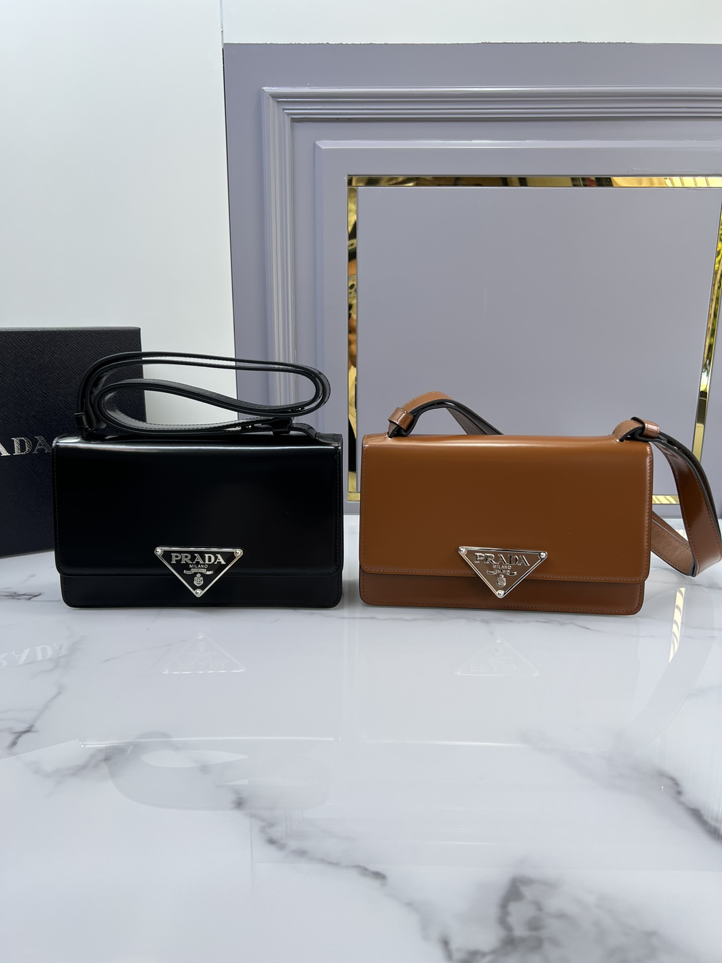 TOP PRADA New Series Of Shiny Calf Leather Flip Over Crossbody Bags 24*15*6cm - 2 Colors