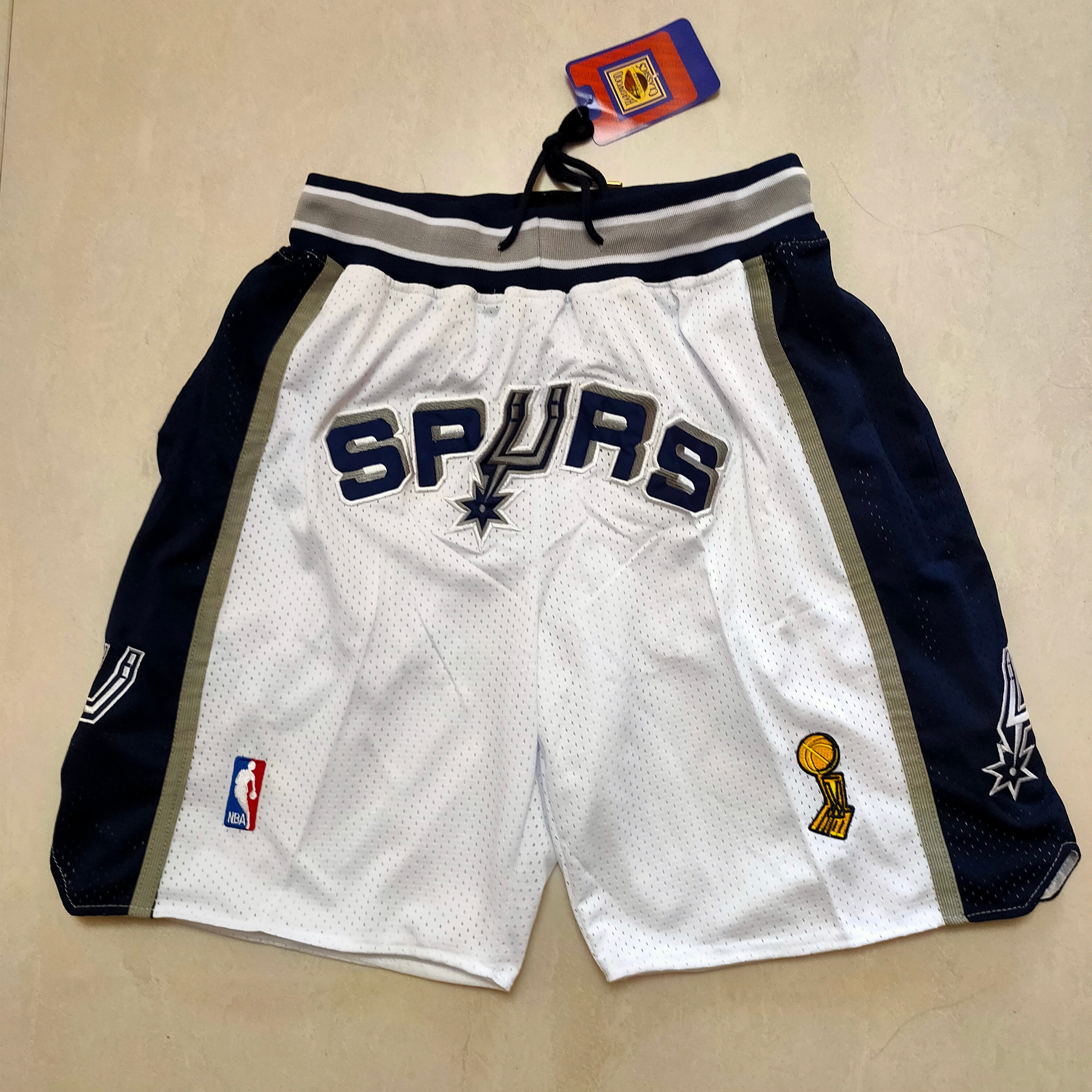 San Antonio Spurs white pocket pants