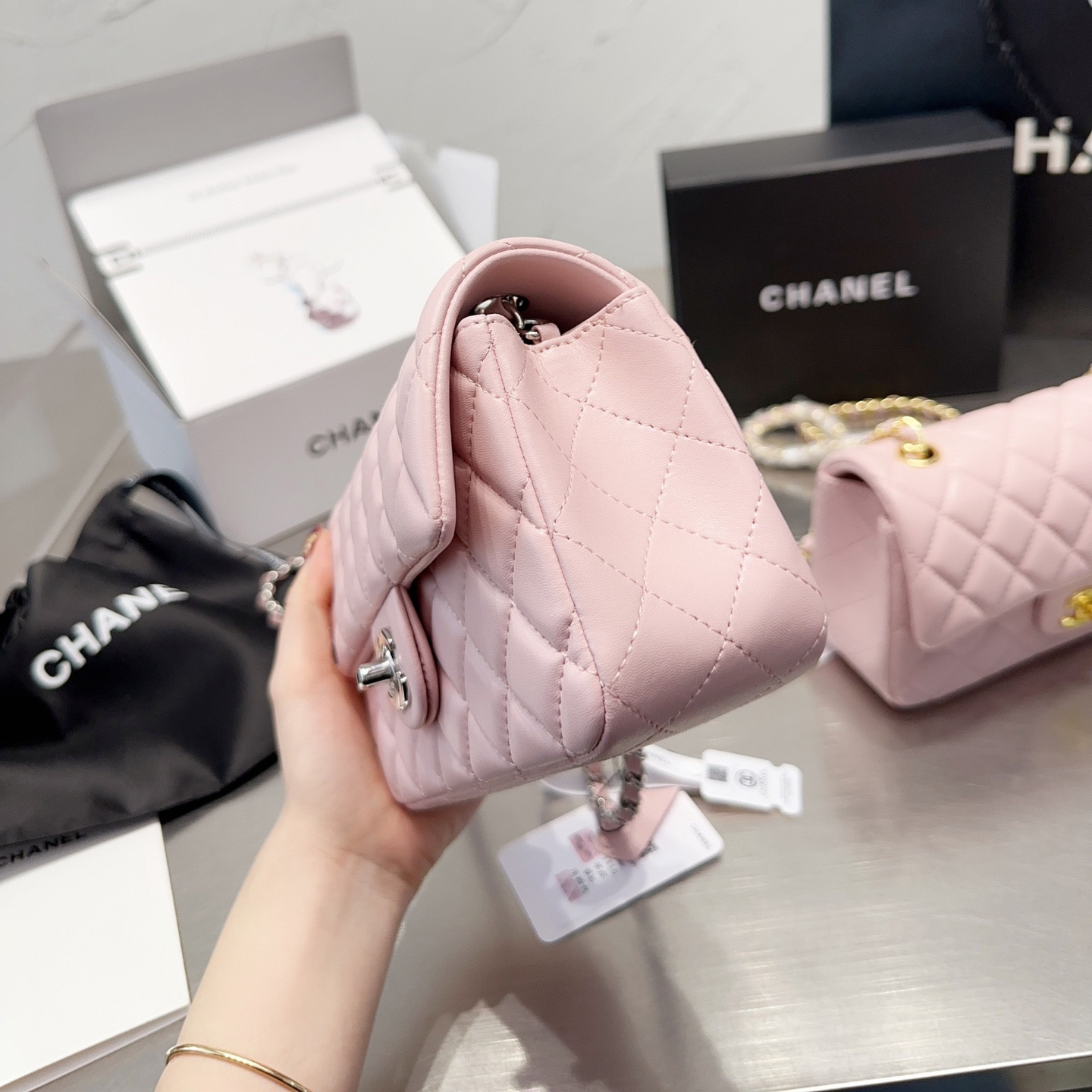 Chanel Classic Pink Flag Bag Small 20cm-   (Replica)