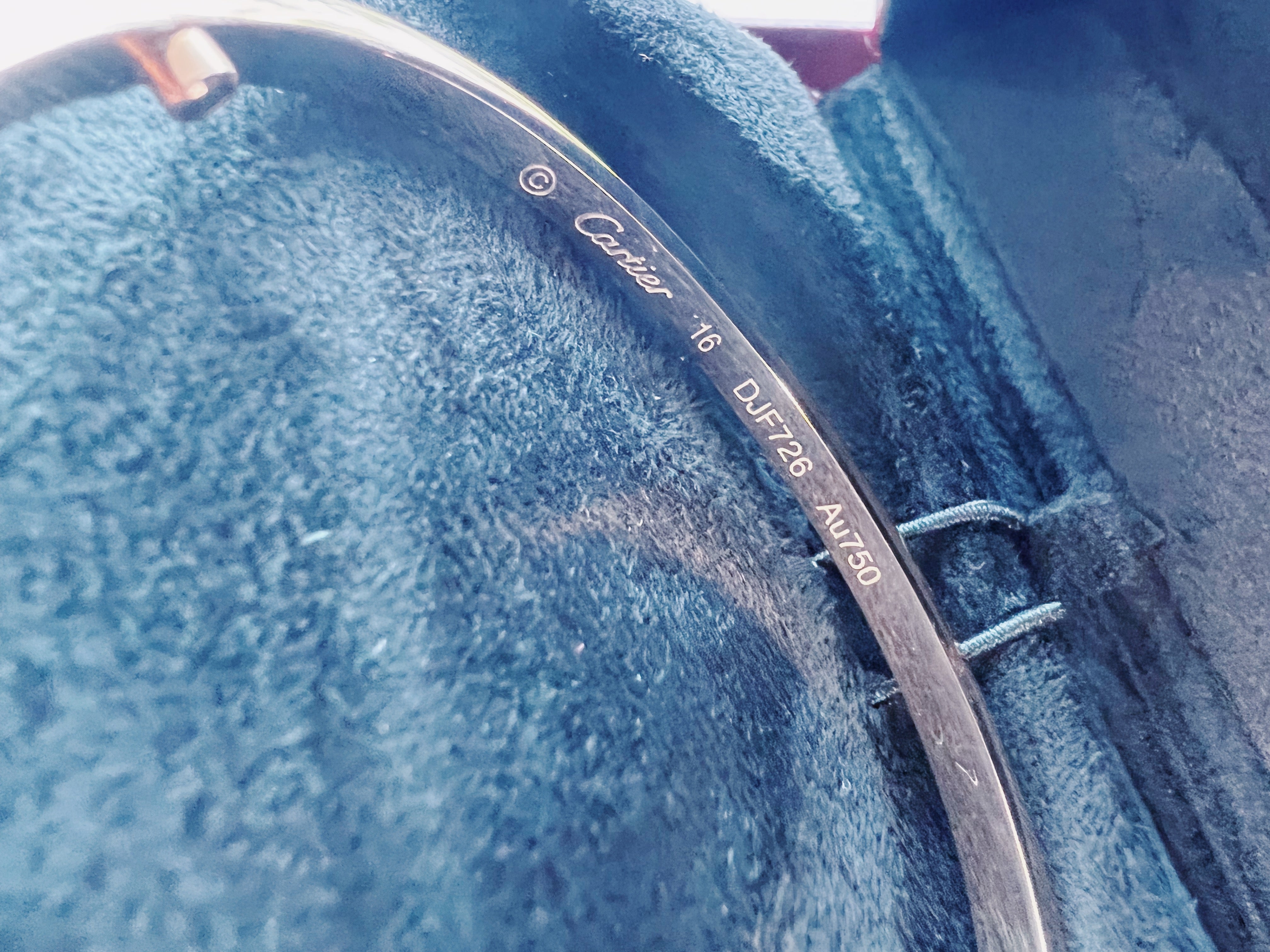 TOP Cartier Love Thin Bracelet  - Rose Gold