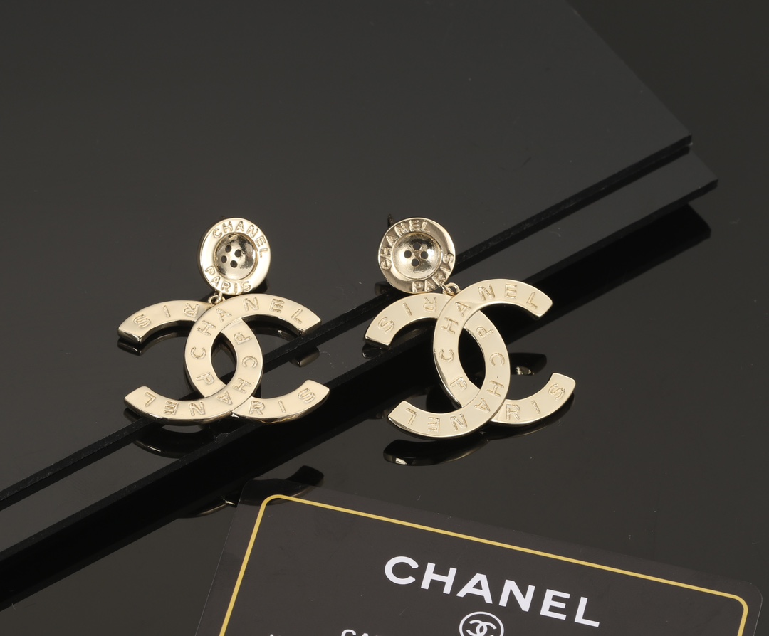 TOP CHANEL Concave Shaped Letters Earrings
