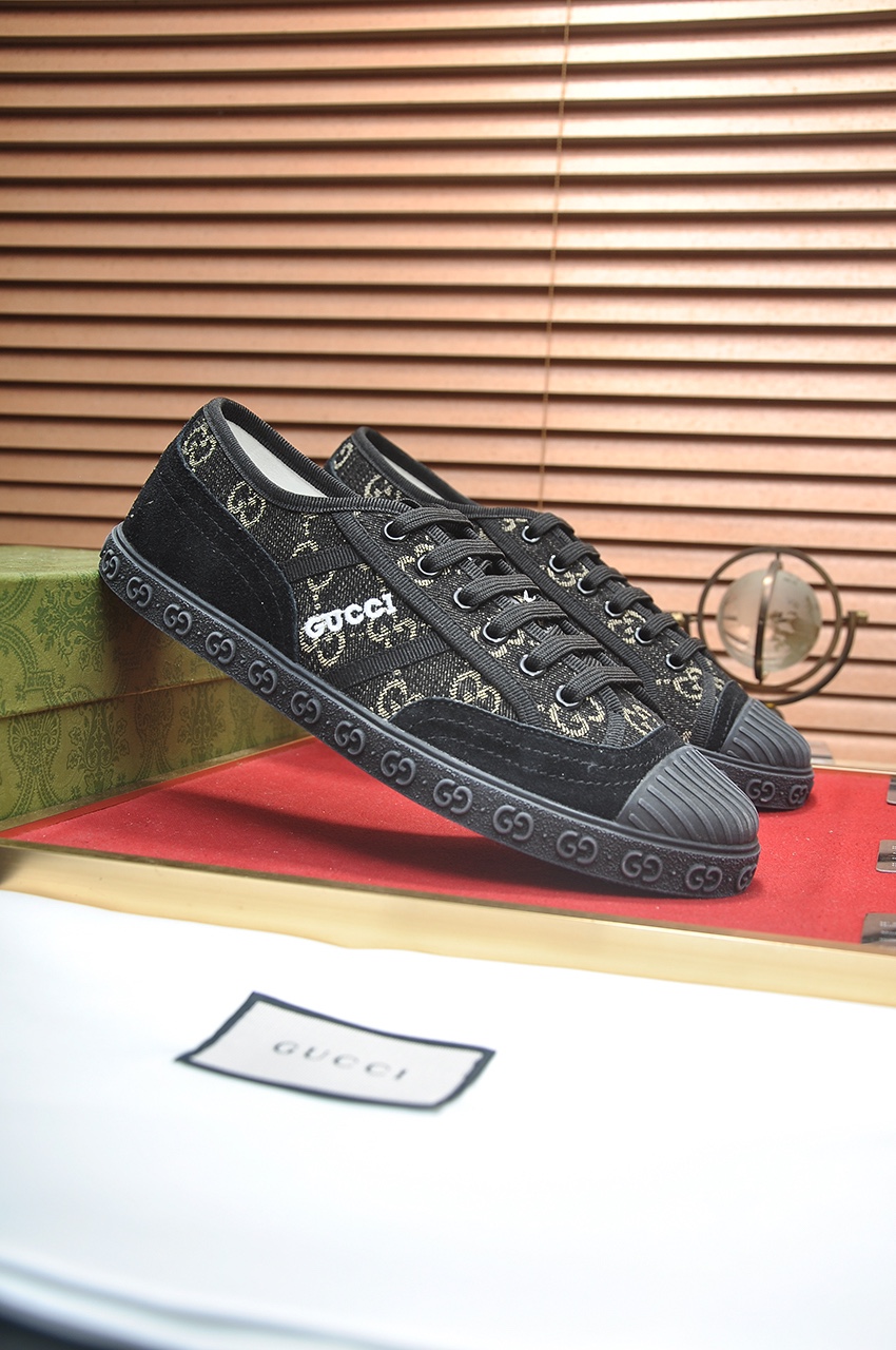 TOP GUCCI Men's SNEAKER-Black
