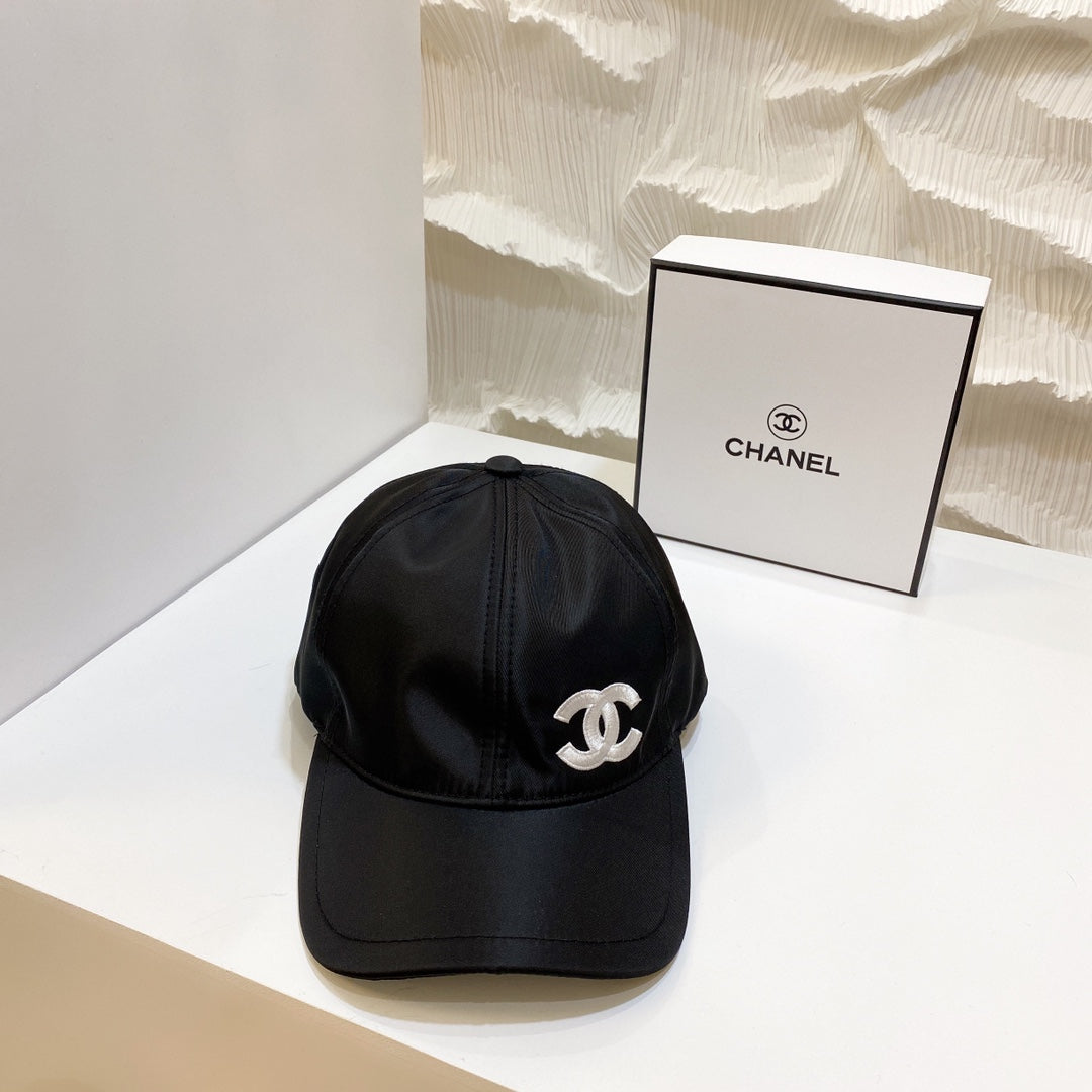 TOP CHANEL Nylon Side Logo Cap - Black