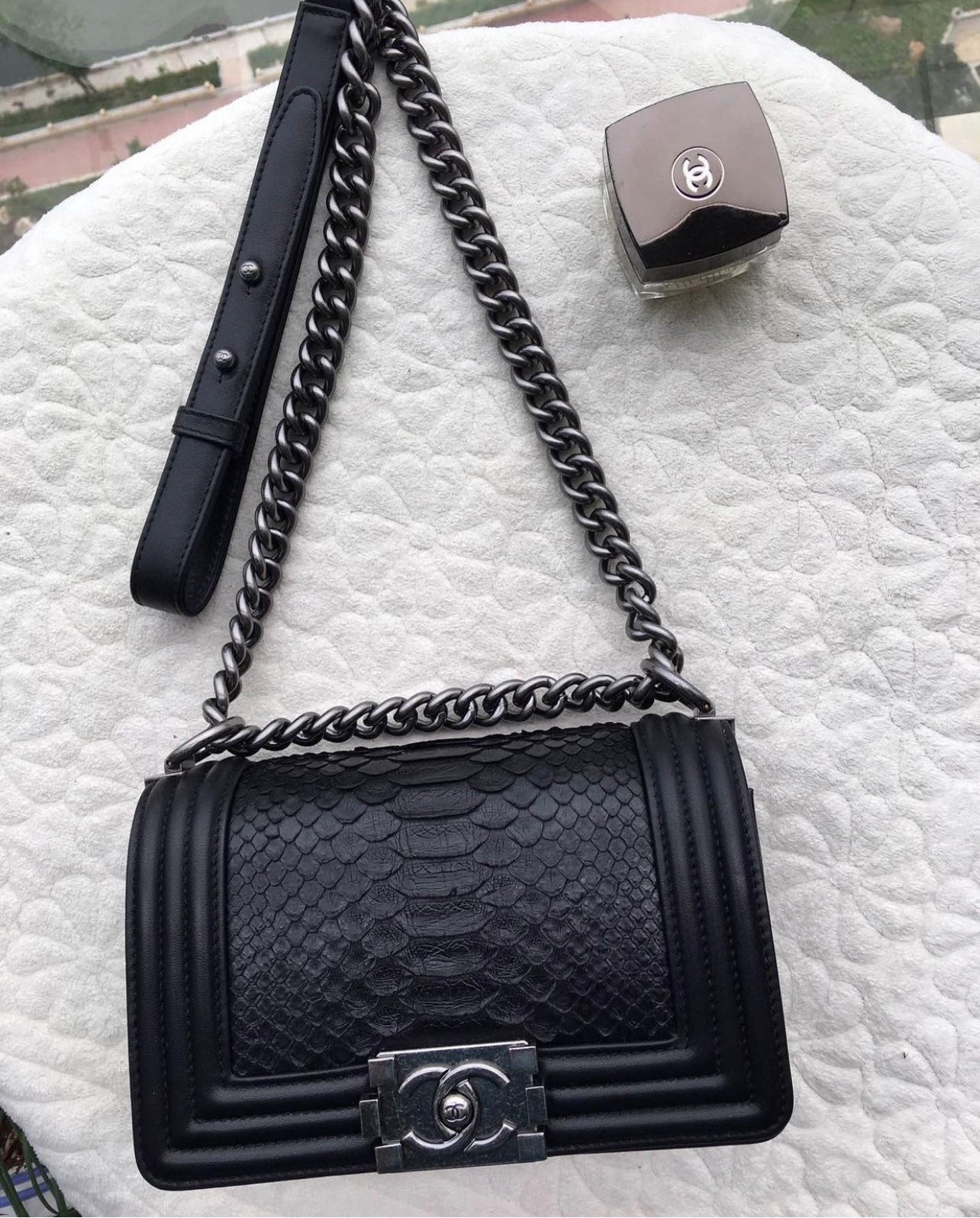 TOP CHANEL Le Boy Bag Python Small 20CM/25CM  - Black & SHW