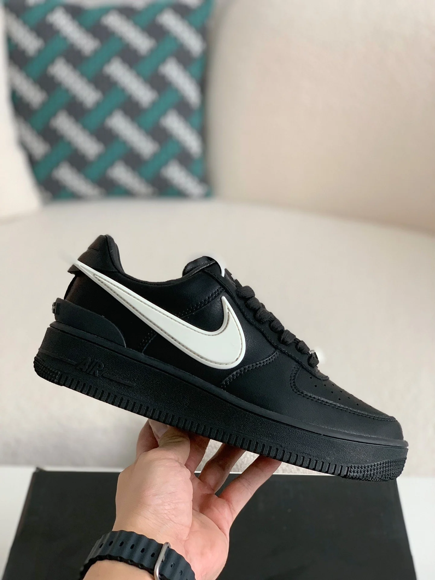 AAAShose Black White Extended Swoosh Platform Low Top Sneakers, Fashion Thick Sole Street Casual Shoes For Men Women