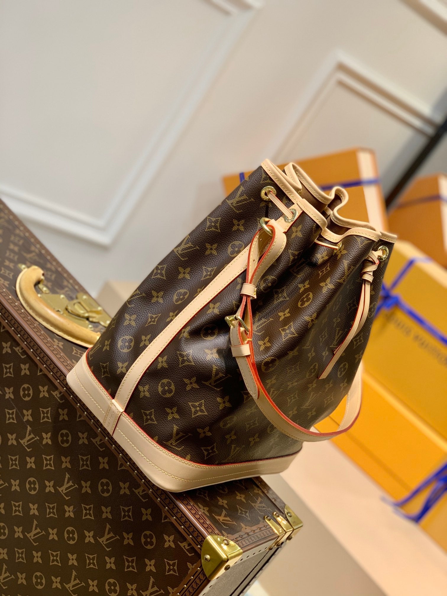 TOP Louis Vuitton LV Noe GM Monogram Bag 27×36×20CM - Brown