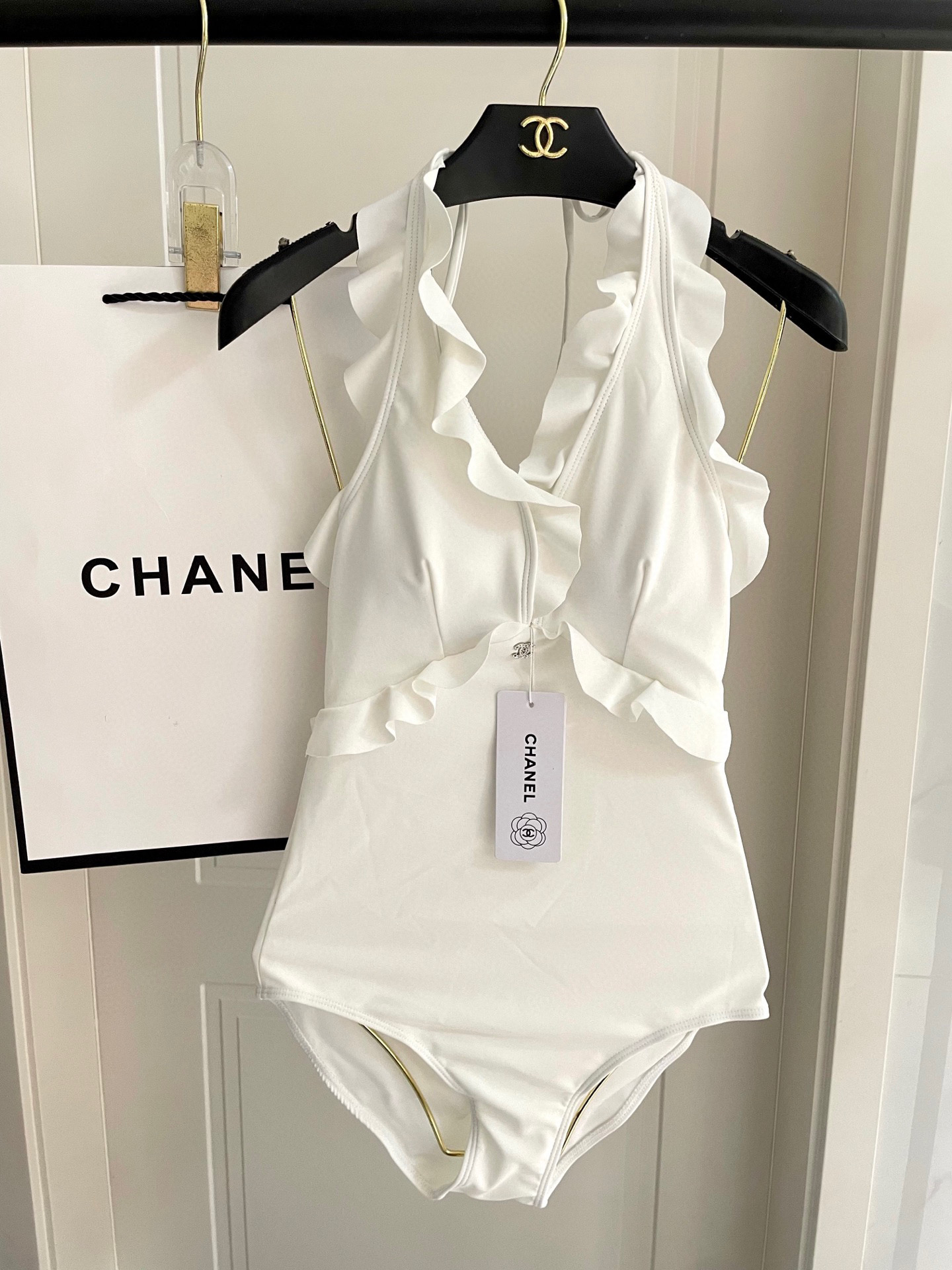 TOP CHANEL One-Piece Swimsuit - 2 Color