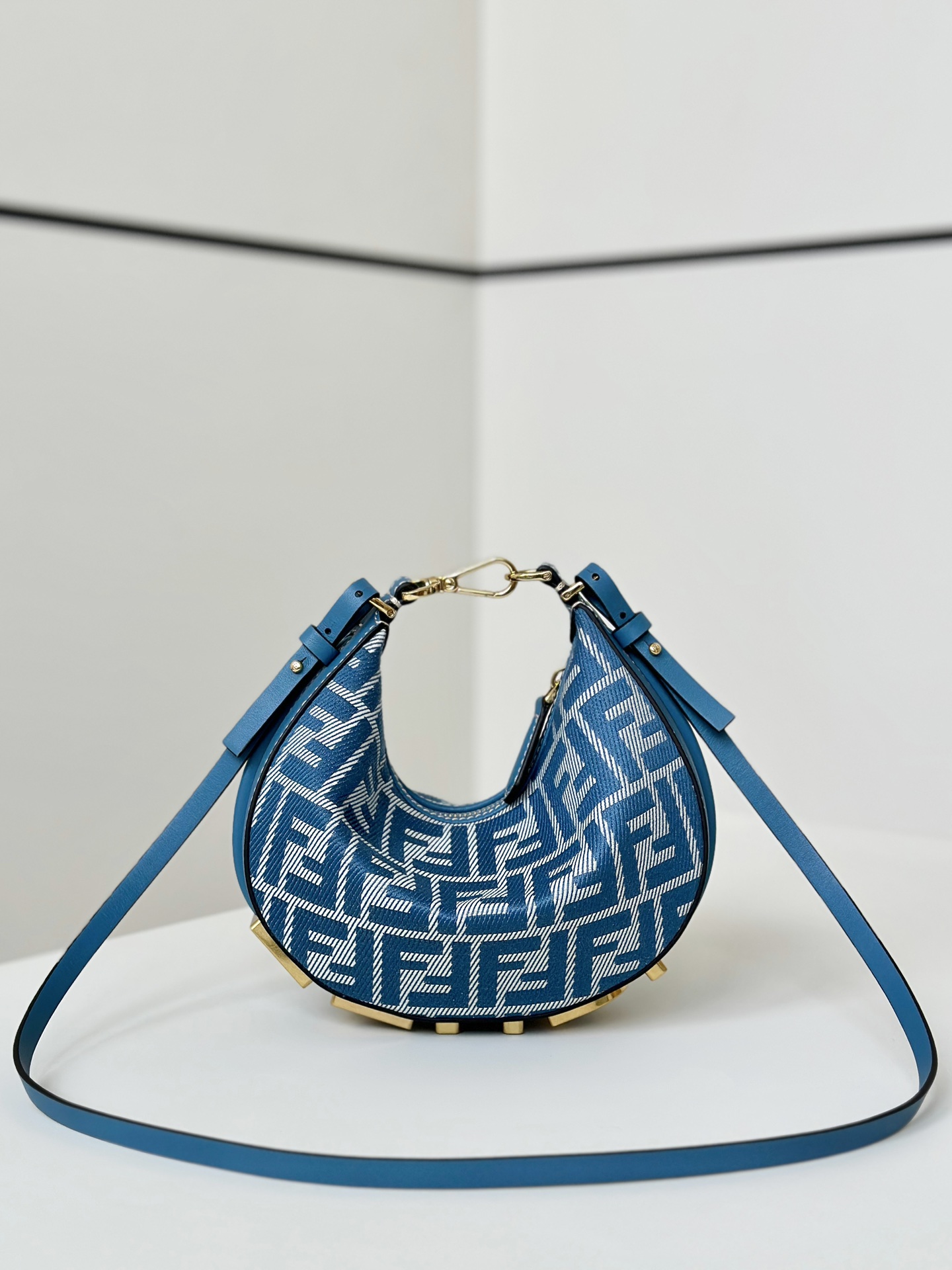 TOP FENDI Fendigraphy Bags Crescent Moon Bag 20x7x13cm - Denim Blue&GHW