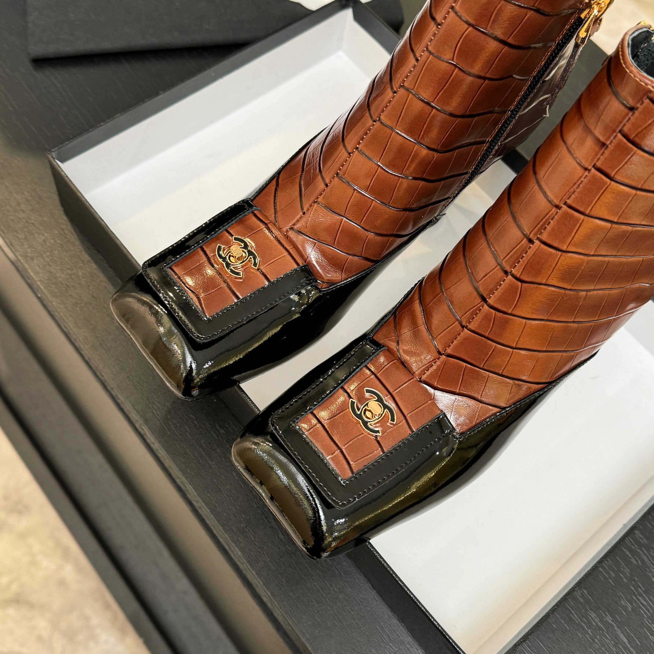 TOP CHANEL 5cm Heel Height Short Boots - 2 Color