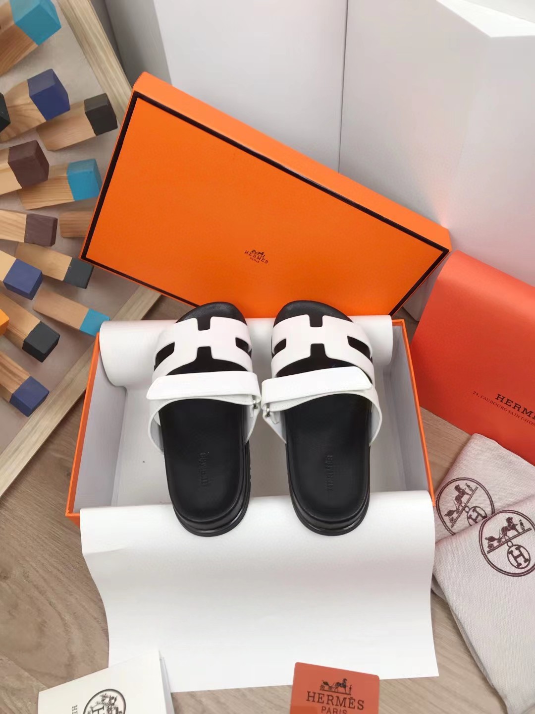 TOP HERMES Shoes