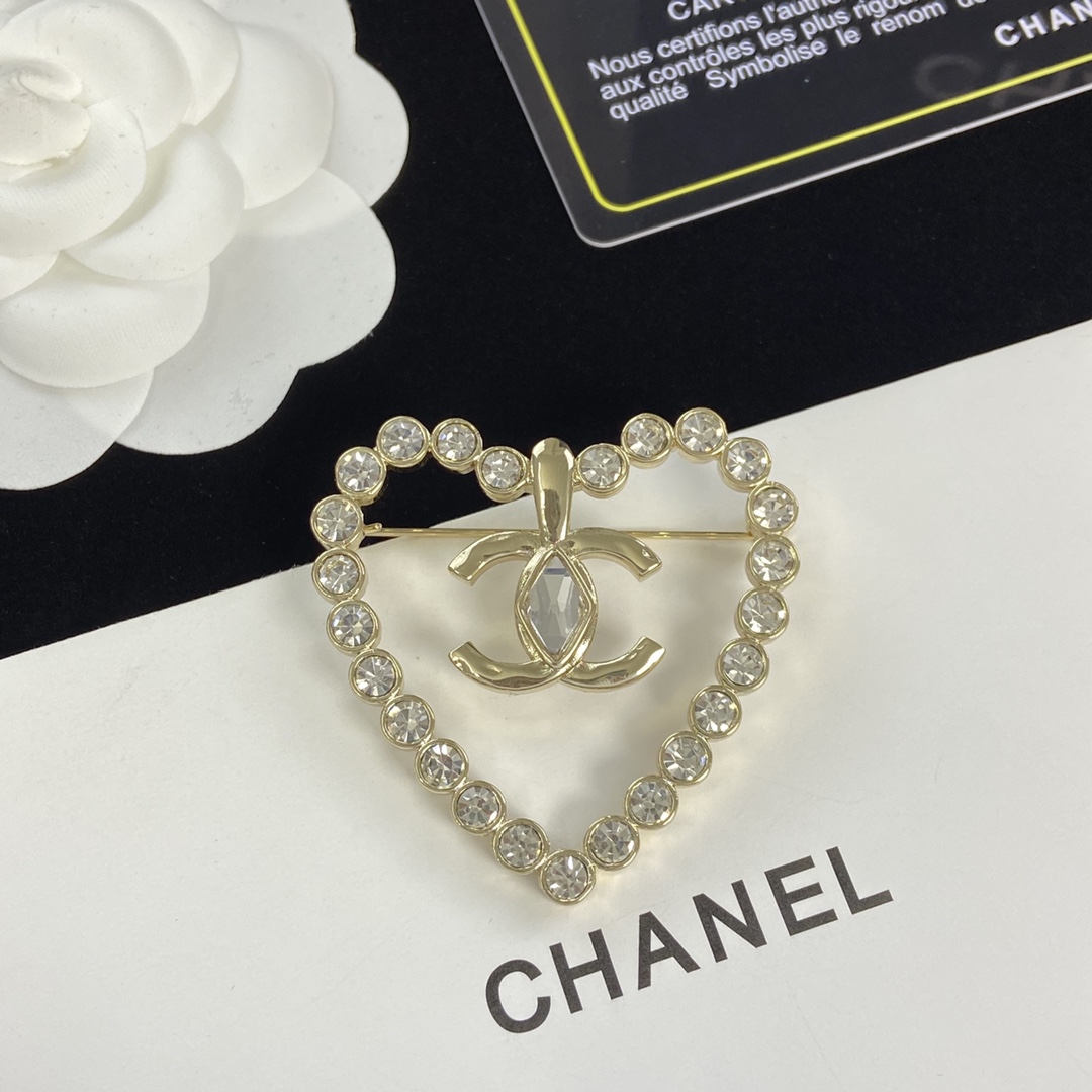 TOP CHANEL Necklace Earrings Brooch Set