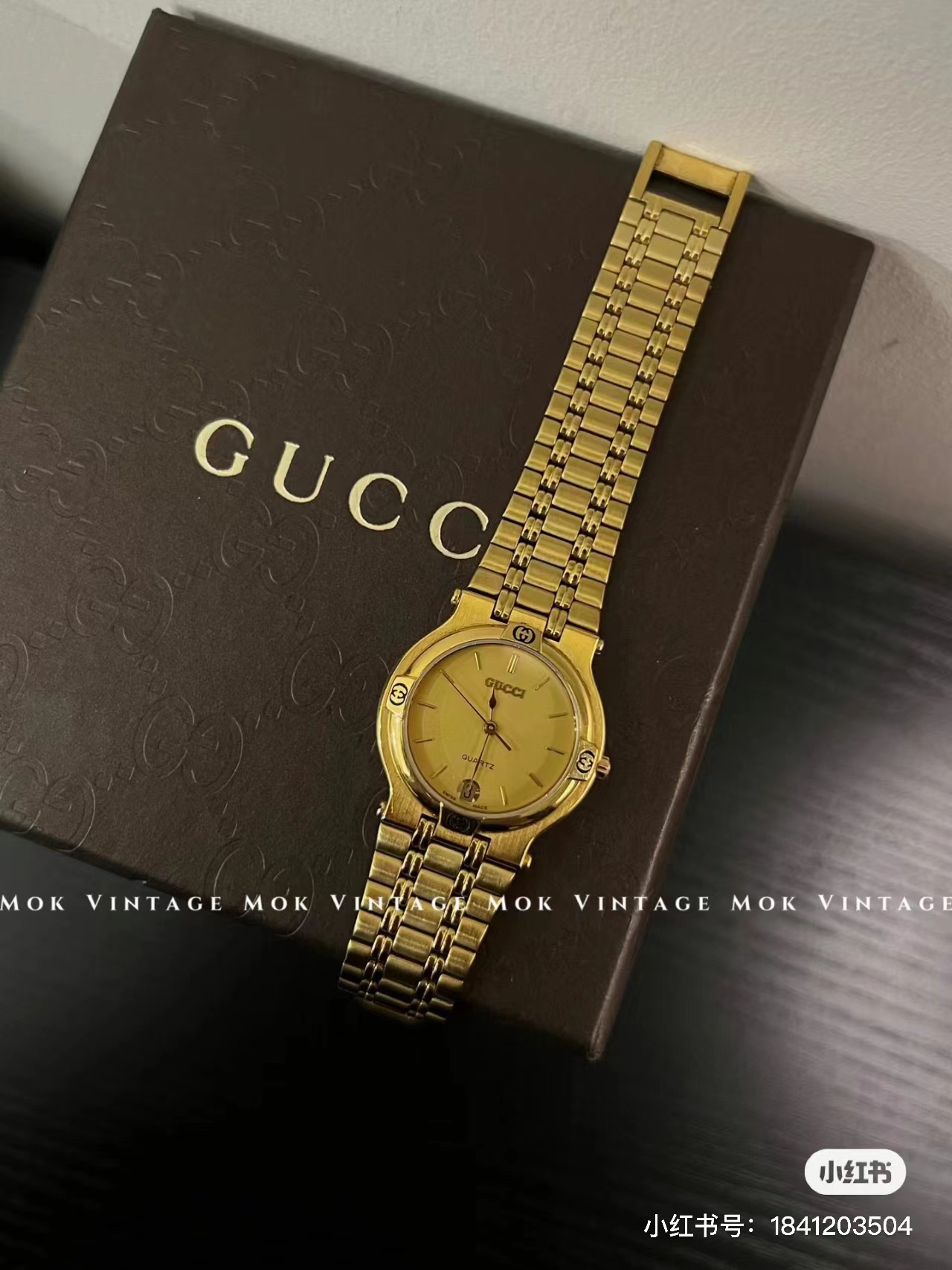TOP GUCCI G-Timeless Lady Watch 32mm - Black & GOLD