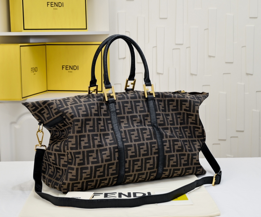 TOP FENDI Vintage Travel Bag 38x49x17cm - Coffee&GHW