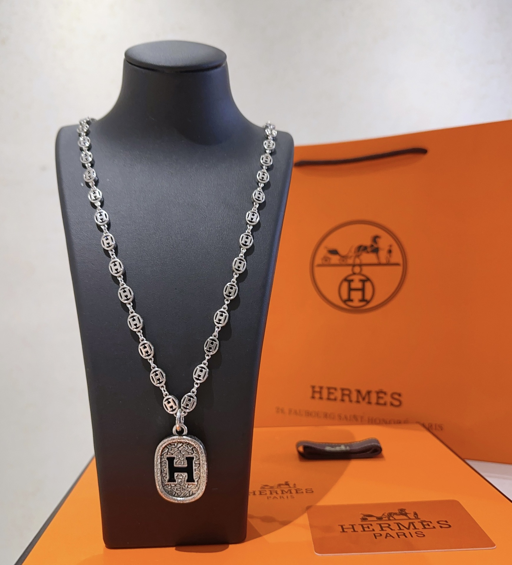 TOP HERMES H Long Necklace-Sliver