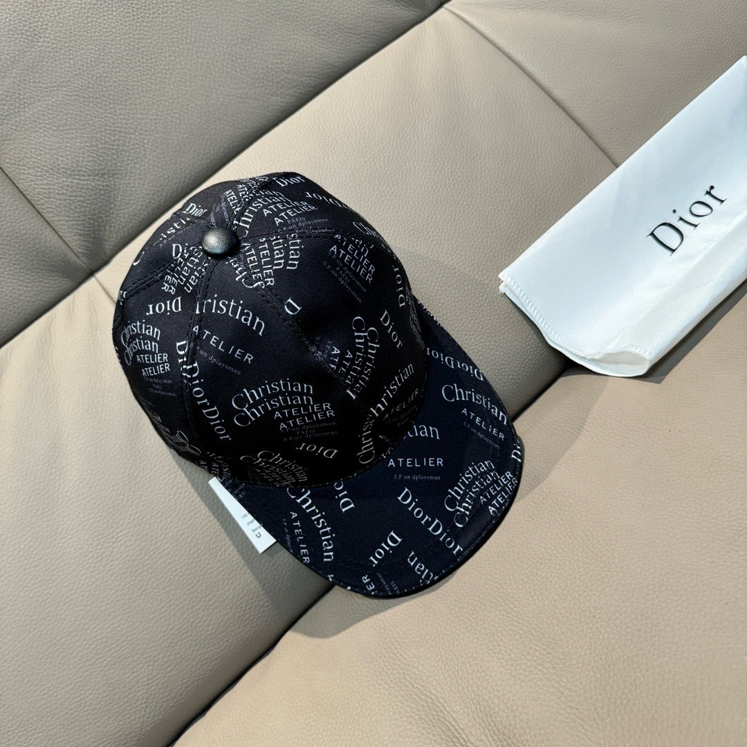 TOP Christian Dior Baseball Hat - 2 Colors
