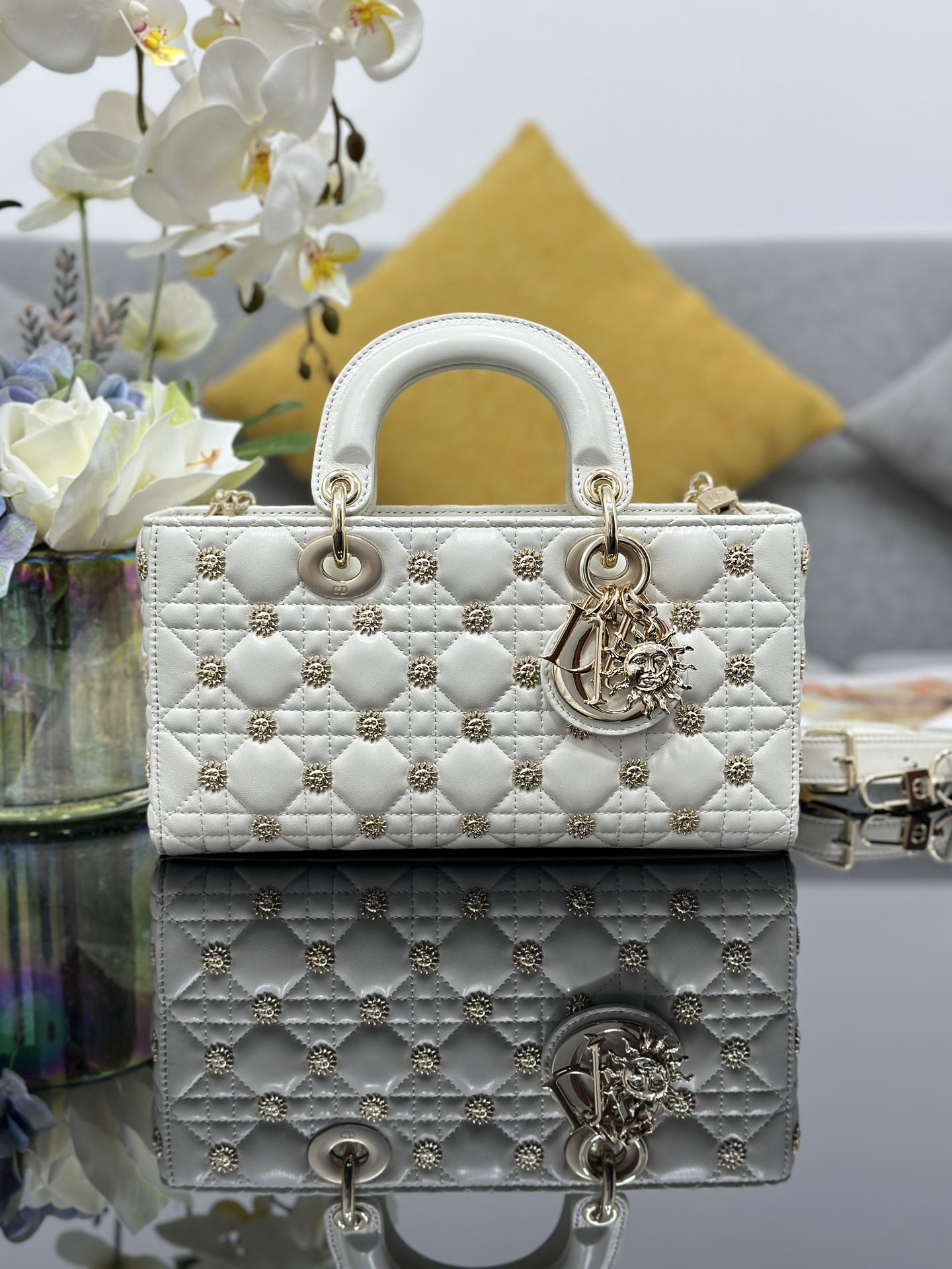 TOP Christian Dior Lambskin Sun Lady D-Joy Bags 26x13.5x5CM - White - GHW