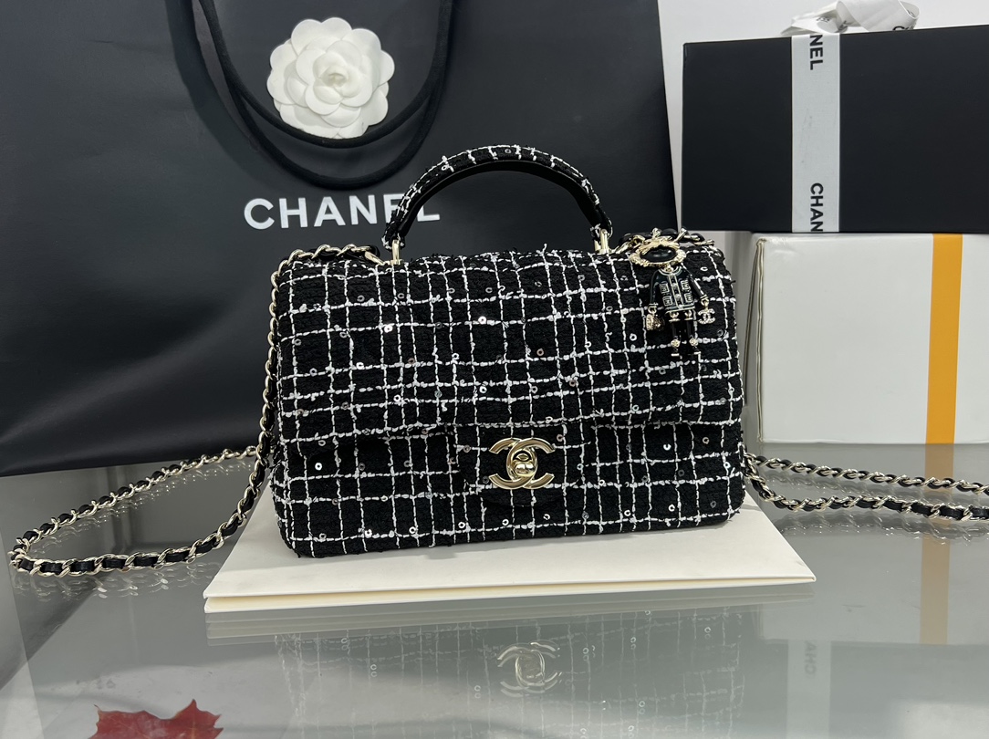 TOP CHANEL Handle Flap Bag 20×14×7cm - Black