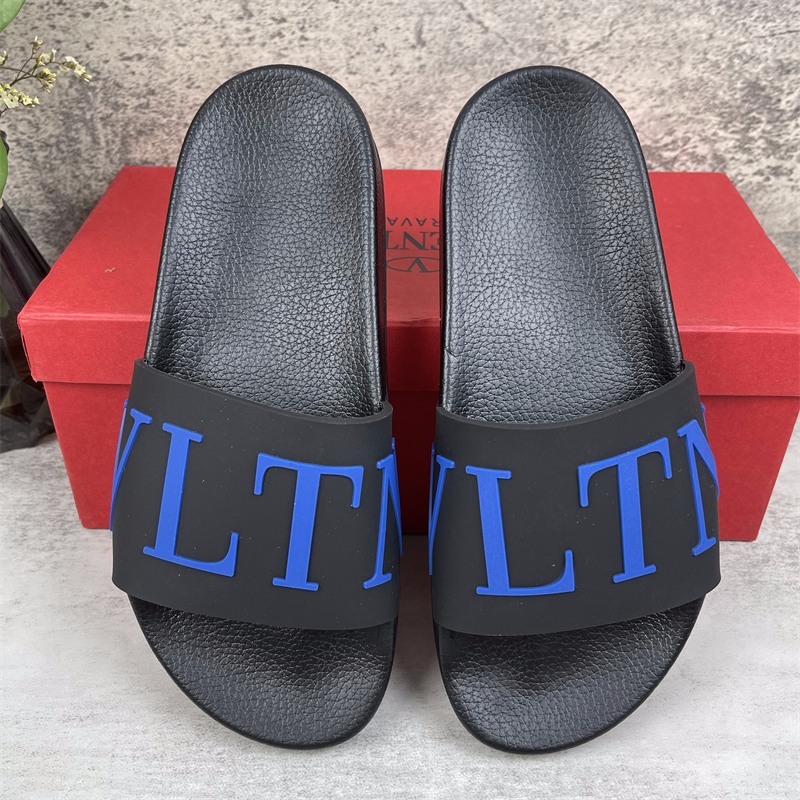 Valentino Rubber Simple And Casual Slide Sandal(Replica)