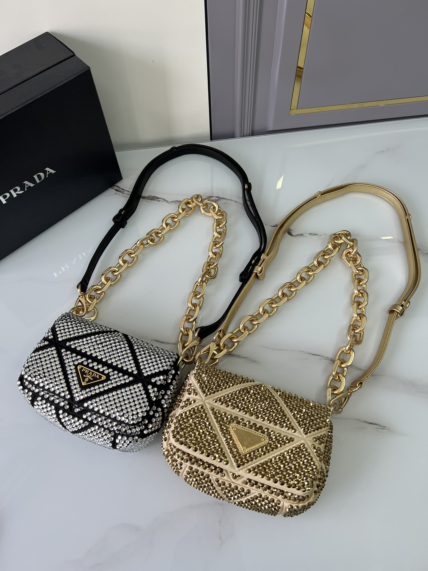 TOP PRADA Imitation Crystal And Hand Sewn Bags 17x11.5×6.5cm - Silver/Gold