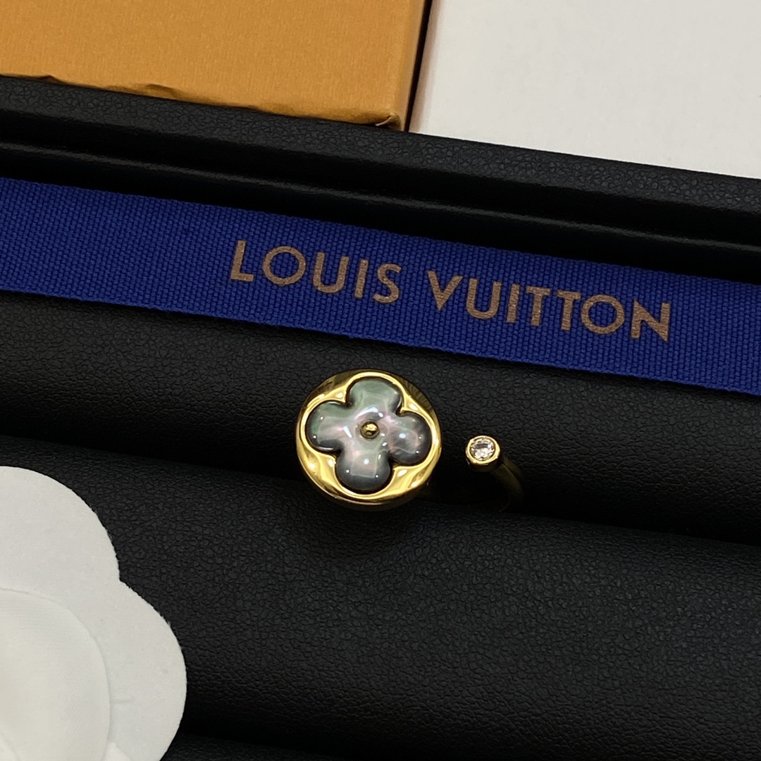 TOP Louis Vuitton LV  Ring-4 Colors