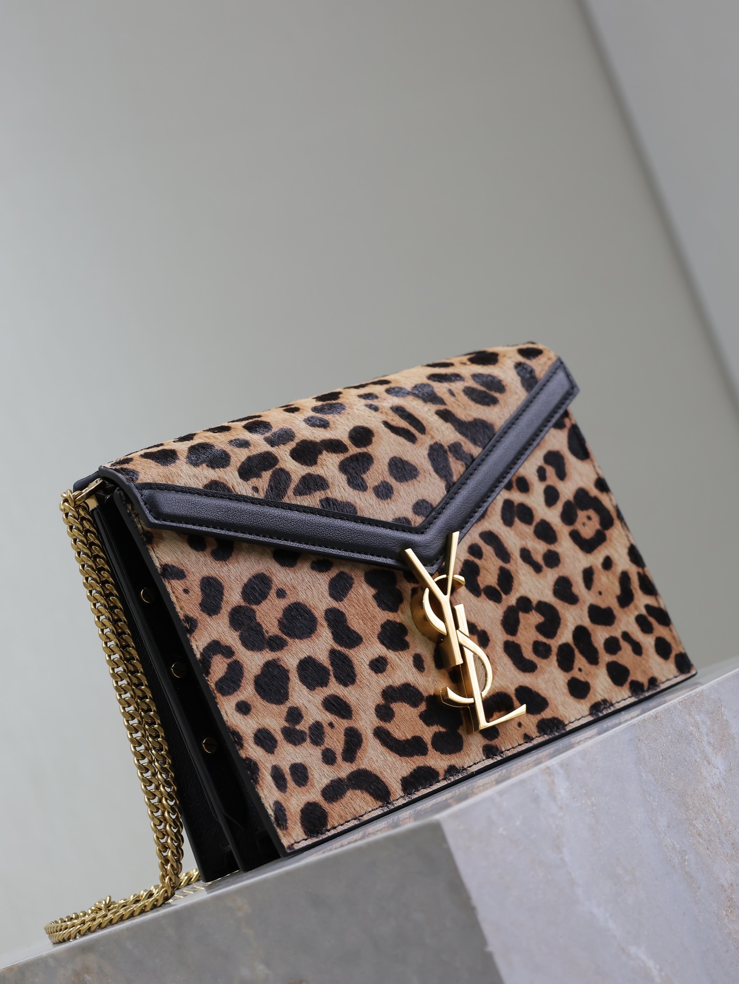 TOP Yves Saint Laurent YSL Leopard Print Monogram Cassandra Clasp Bag 22x16.5x5.5cm- Brown&GHW