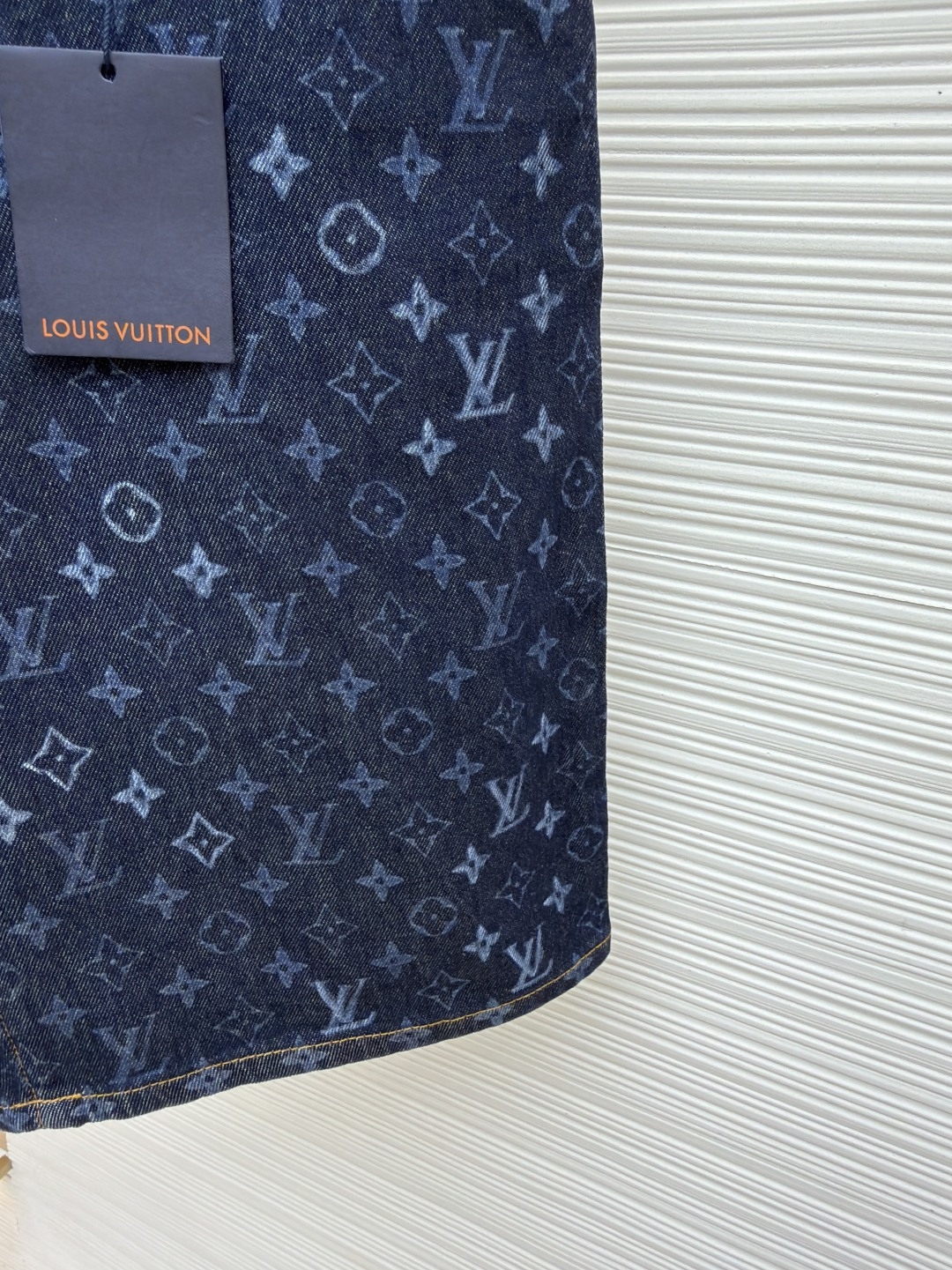 LOUIS VUITTON 字母提花渐变牛仔短裤