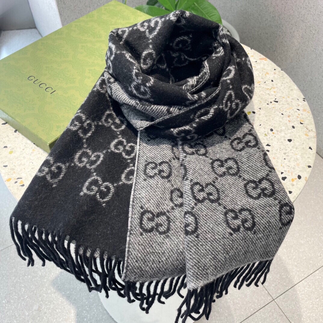 TOP GUCCI GG Letter Jacquard Scarf 32x180cm - Black