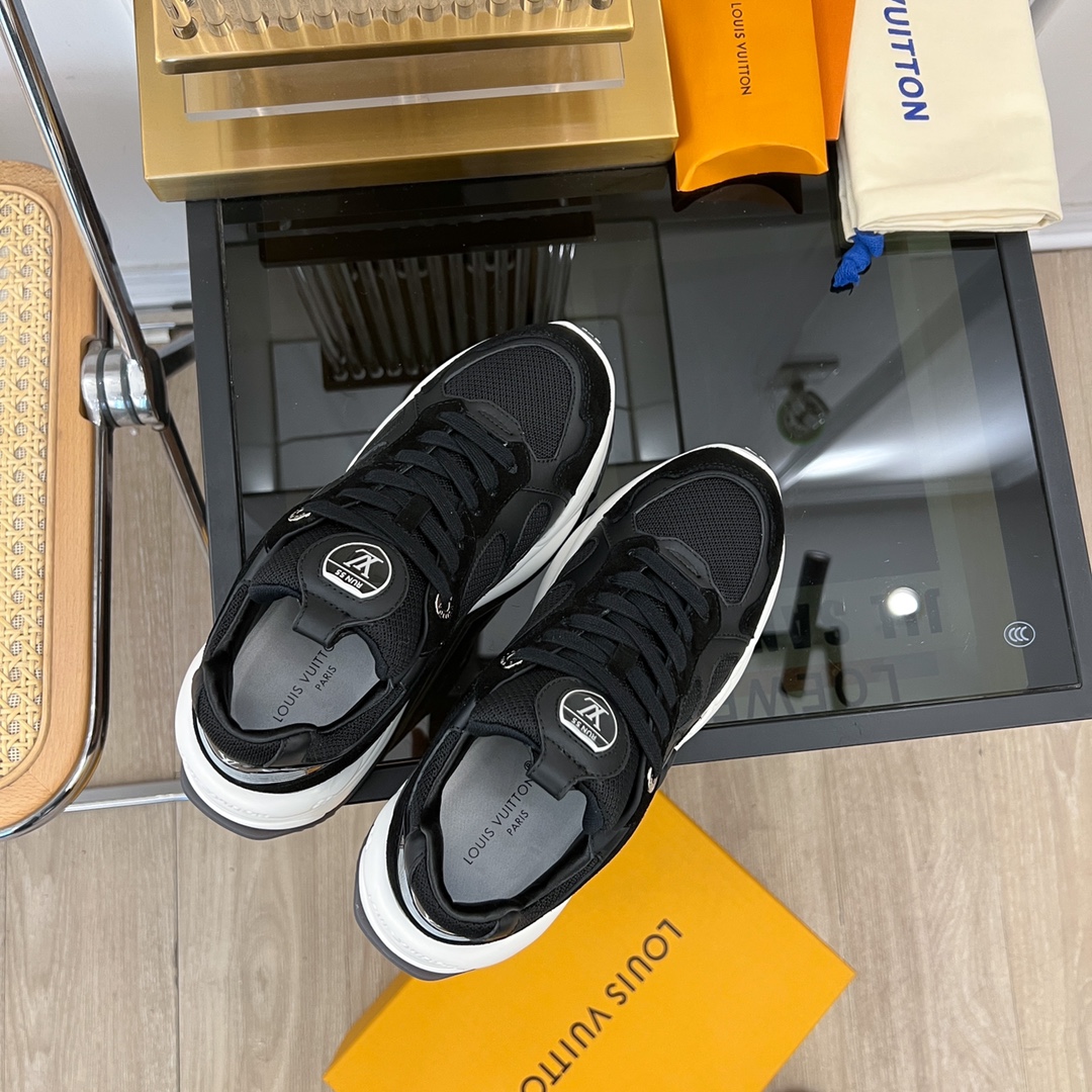 TOP Louis Vuitton Cowhide Fabric Patchwork Sports Shoes - Three Colors