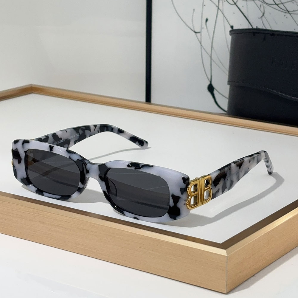 Balenciaga  Mirror leg Hollowed Out Logo   sunglasses Top quality （Replica）