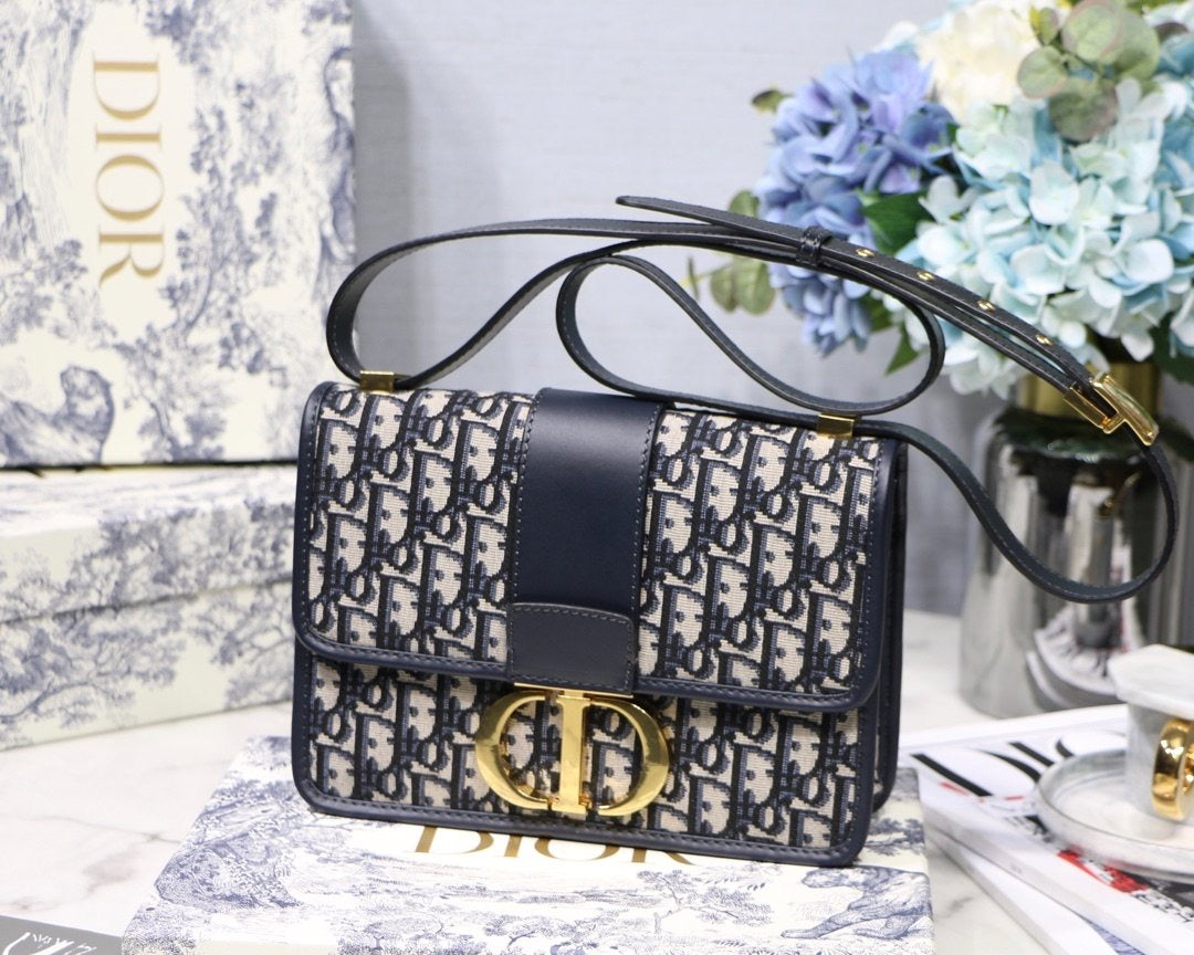 TOP Christian Dior 30 Montaigne Bag Oblique