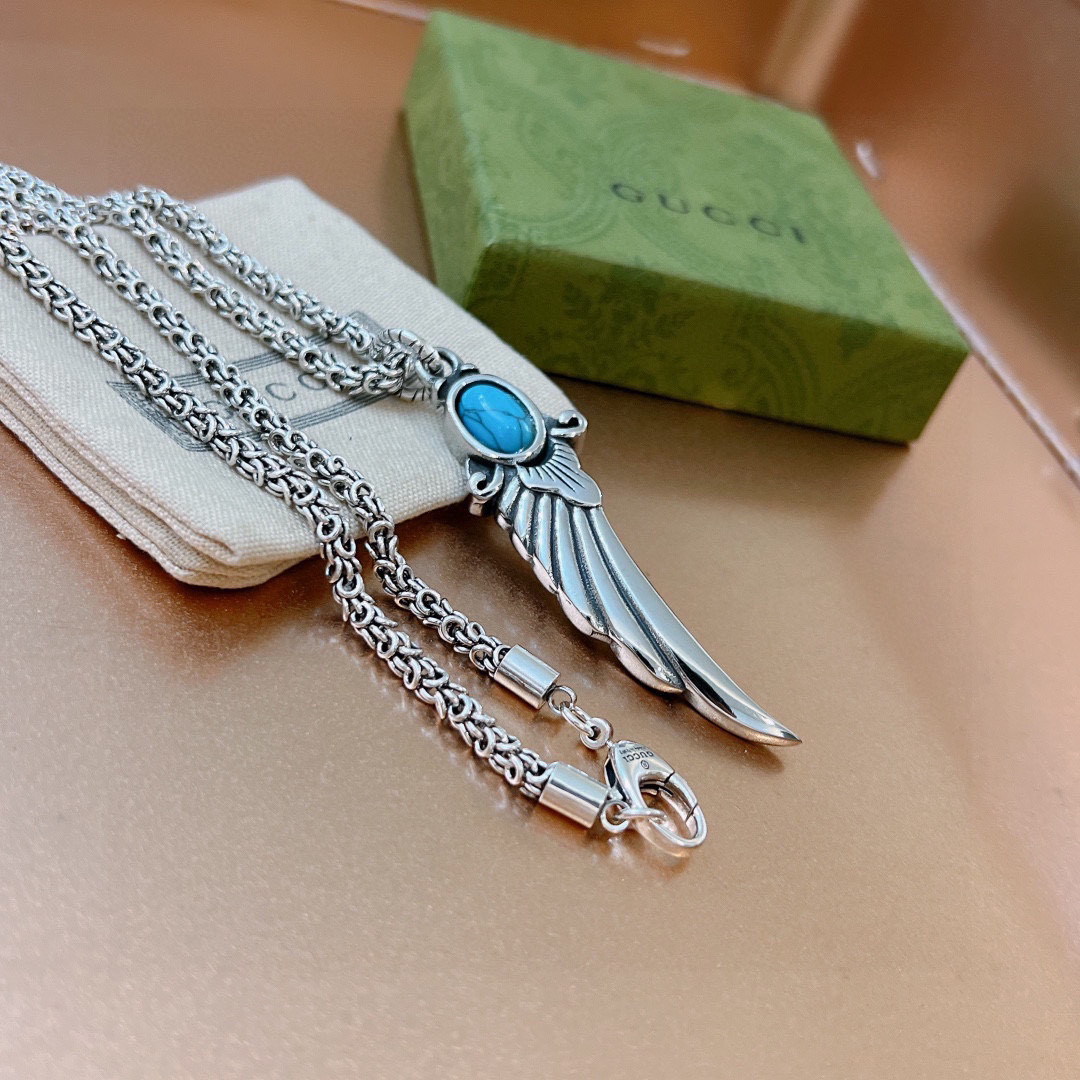 TOP GUCCI Anger Forest Wing Necklace