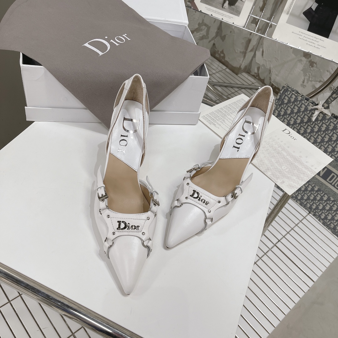 TOP Christian Dior CD Logo Leather Pump - White